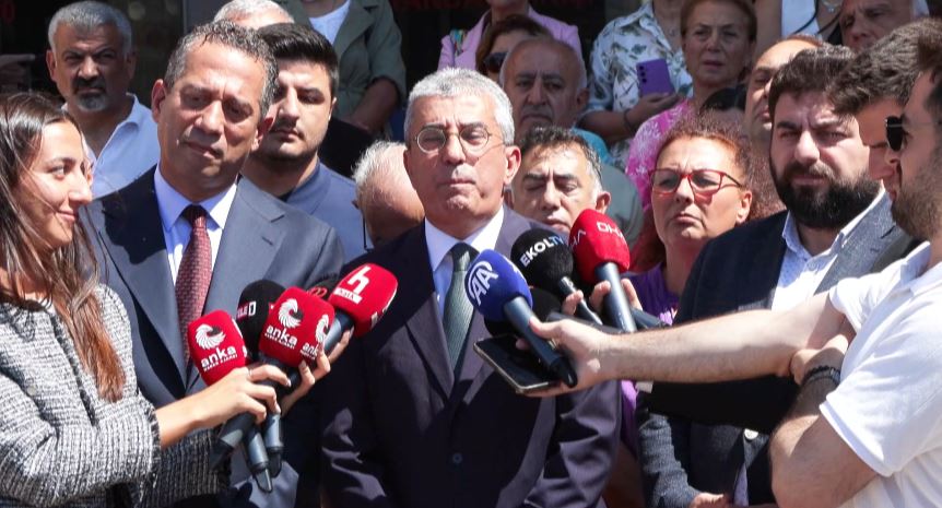 CHP Grup Başkanvekilleri Gökhan Günaydın ve Ali Mahir Başarır