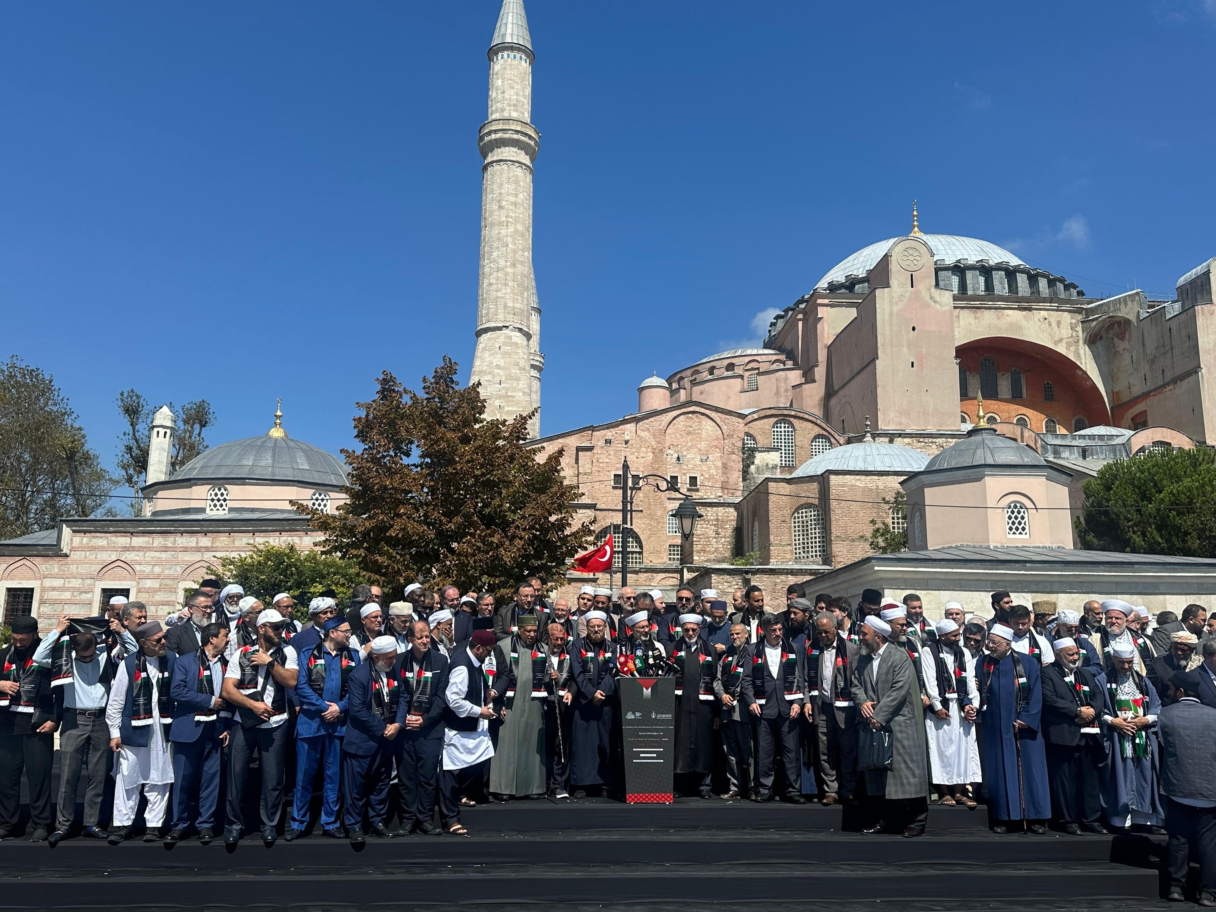 Ali Erbaş Gazze Konferansı