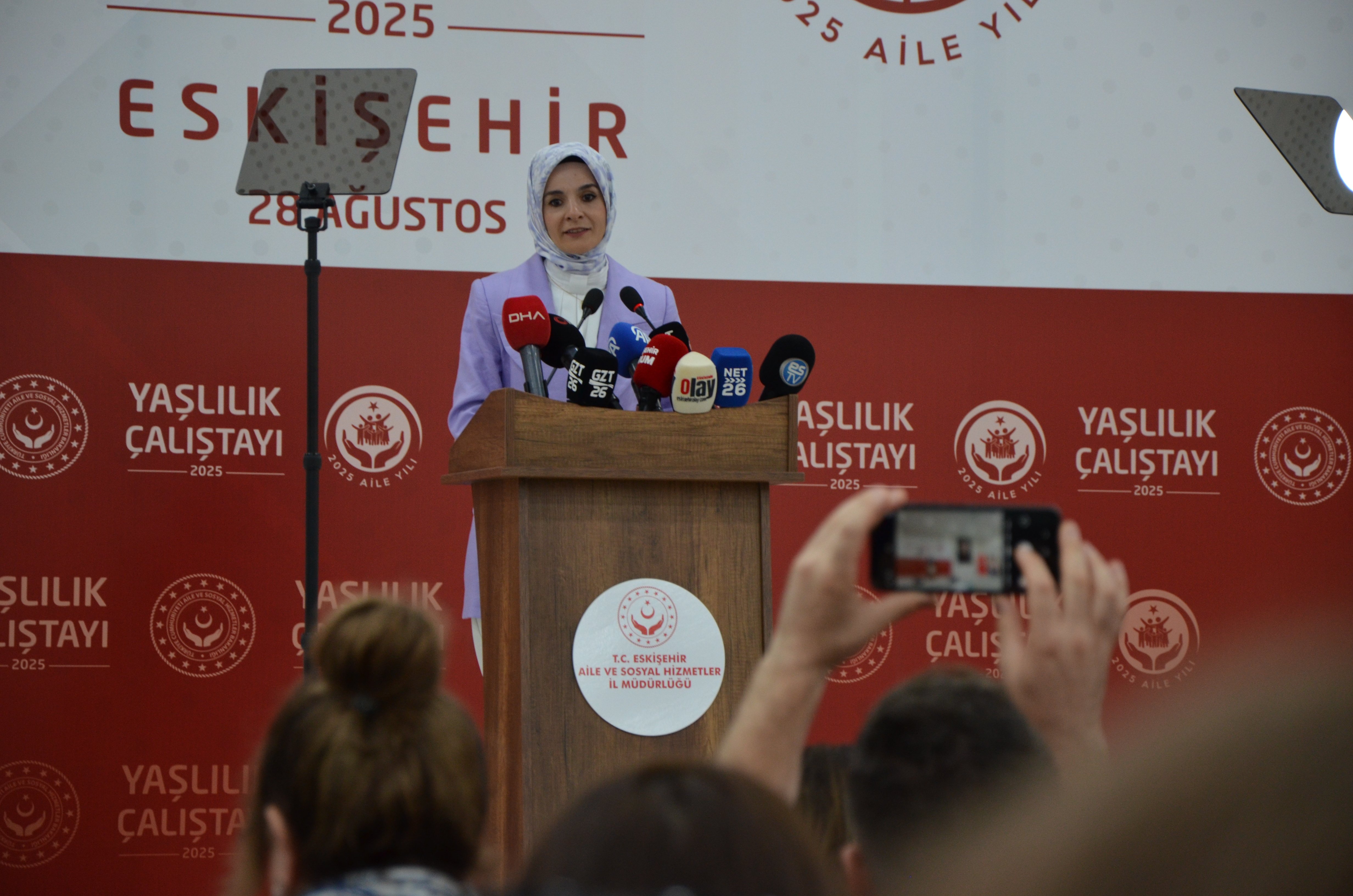 Bakan Mahinur Özdemir Göktaş