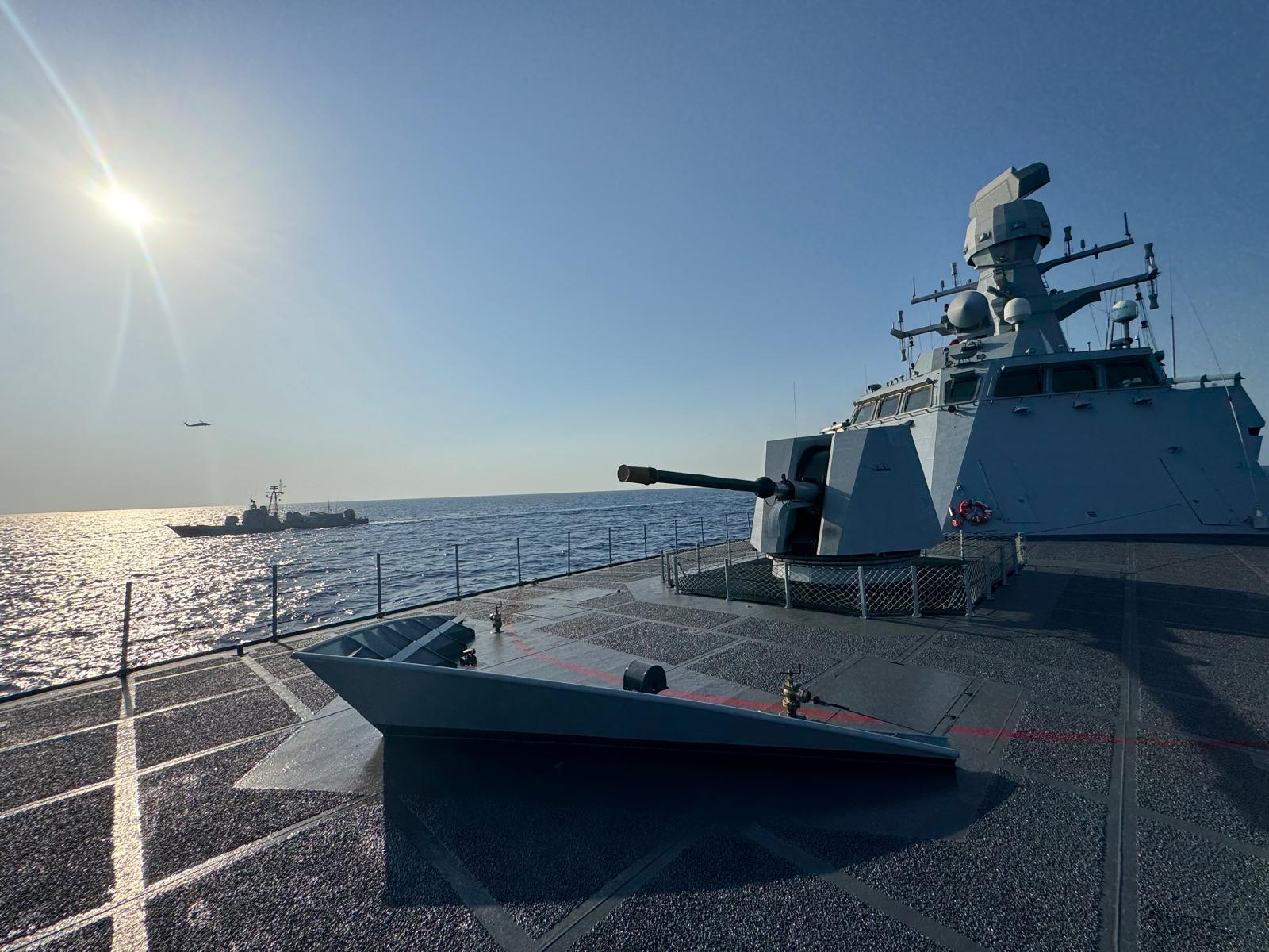 TCG Kınalıada Libya ziyareti