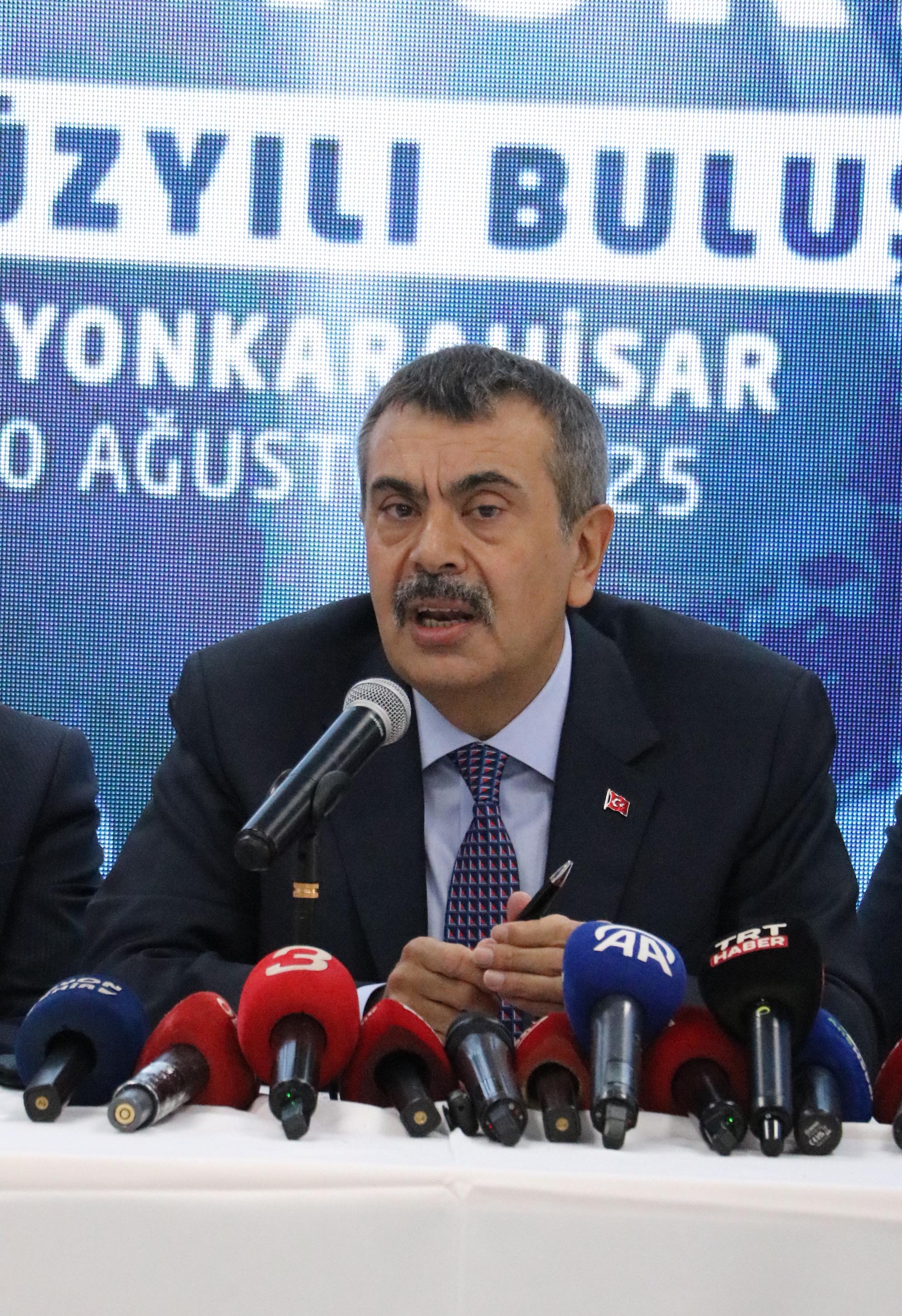 Bakan Tekin Konuşma