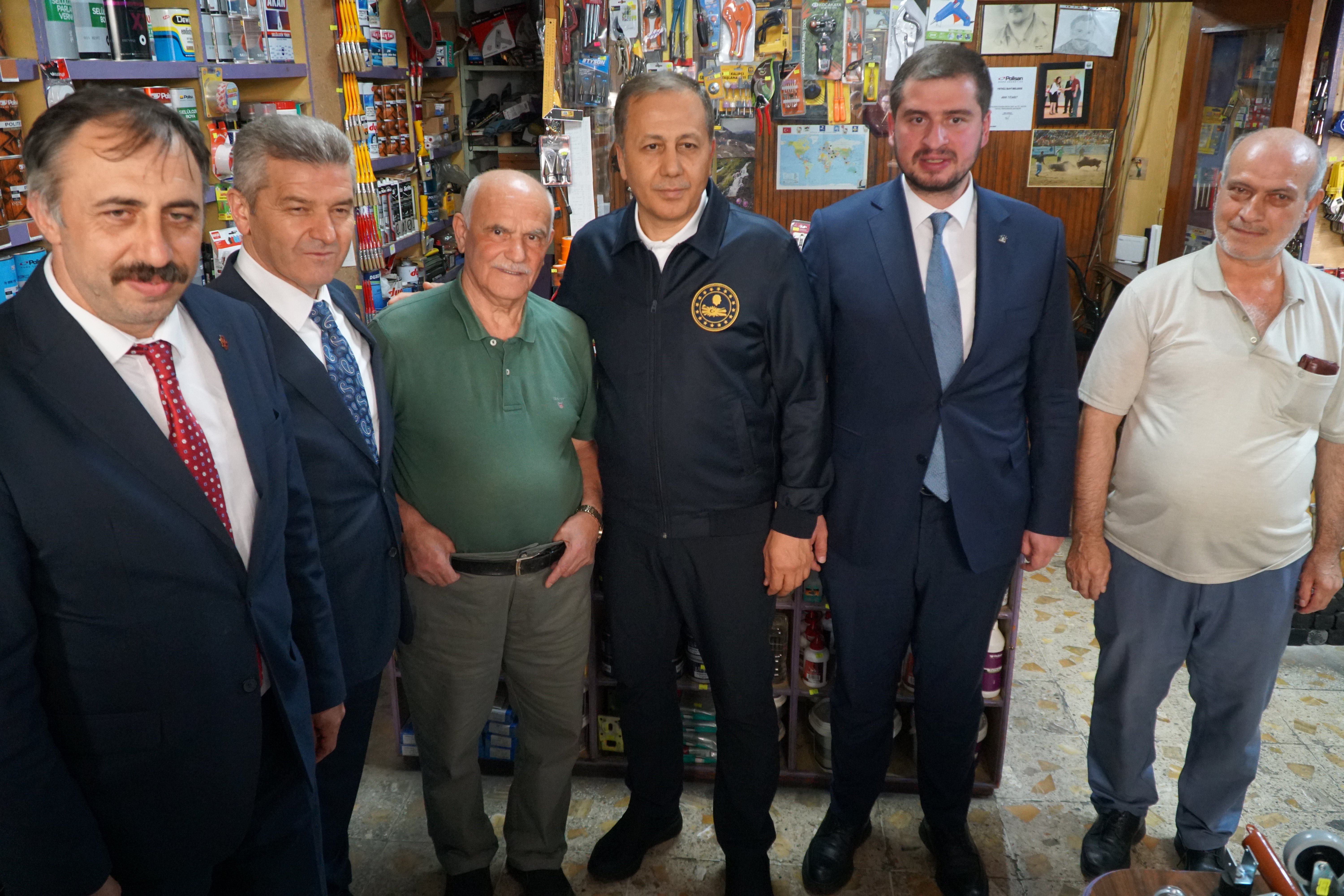 Bakan Yerlikaya Şavşat yolu