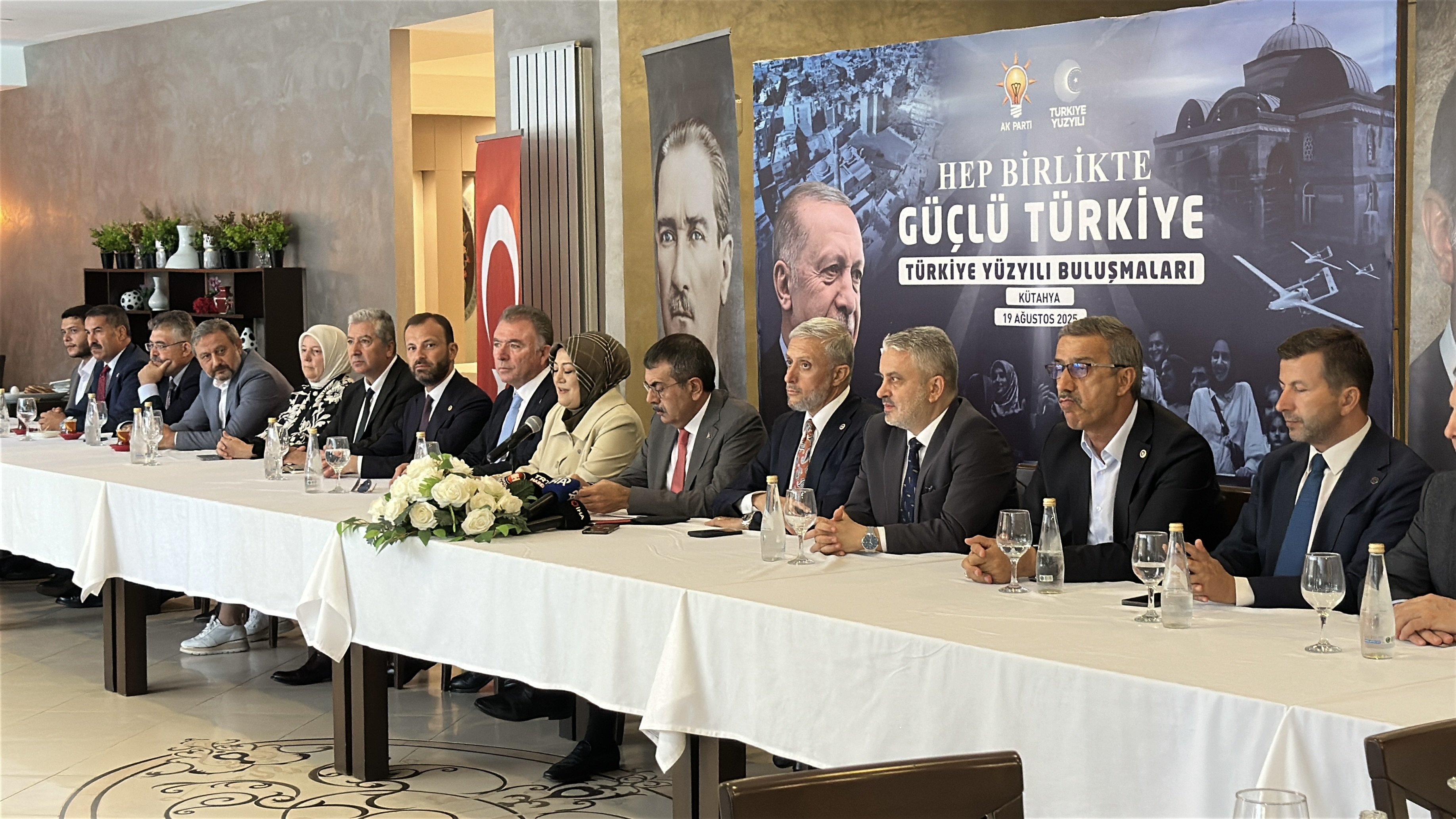 Bakan Yusuf Tekin