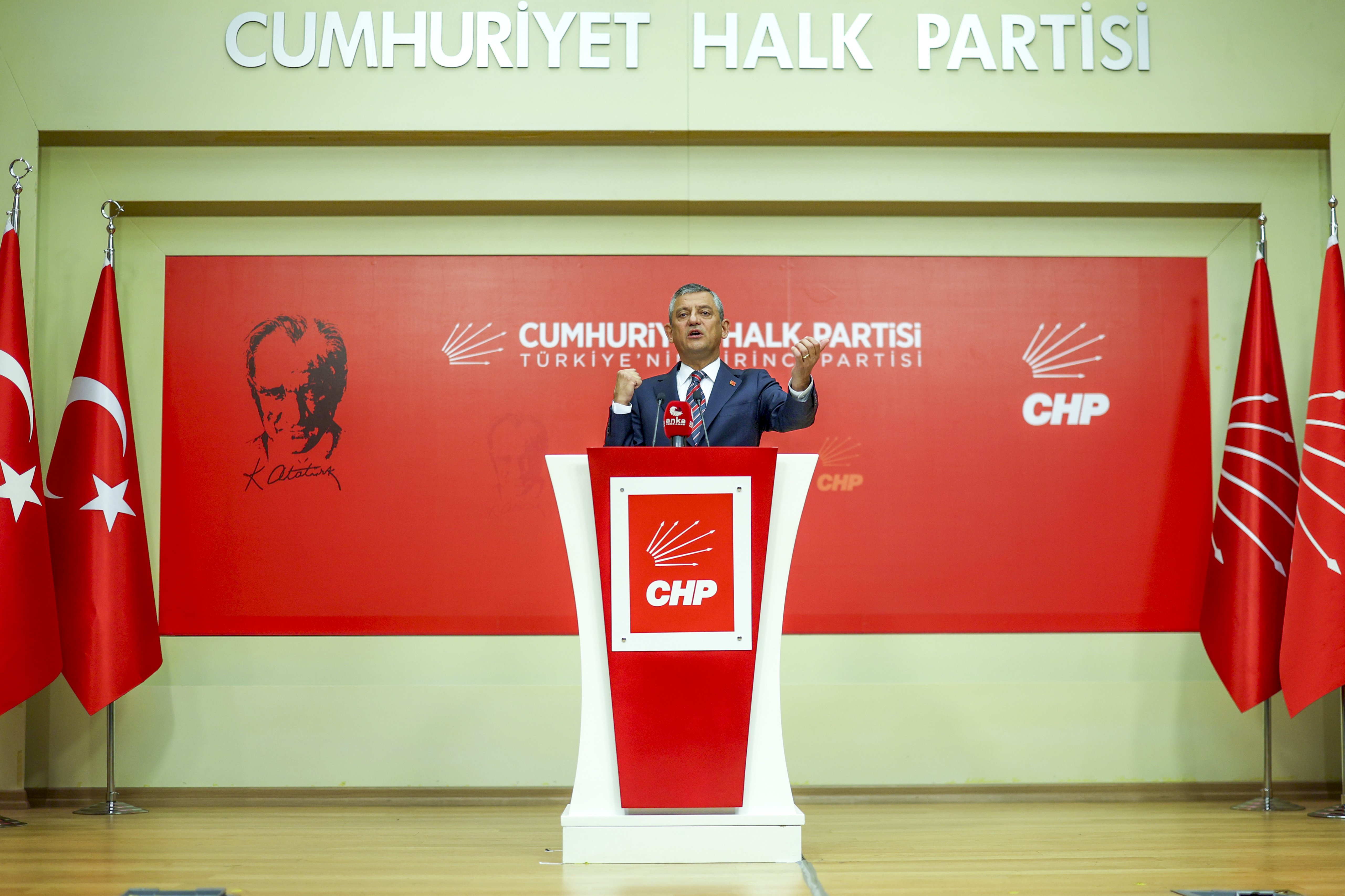 Özgür Özel Basın Toplantısı