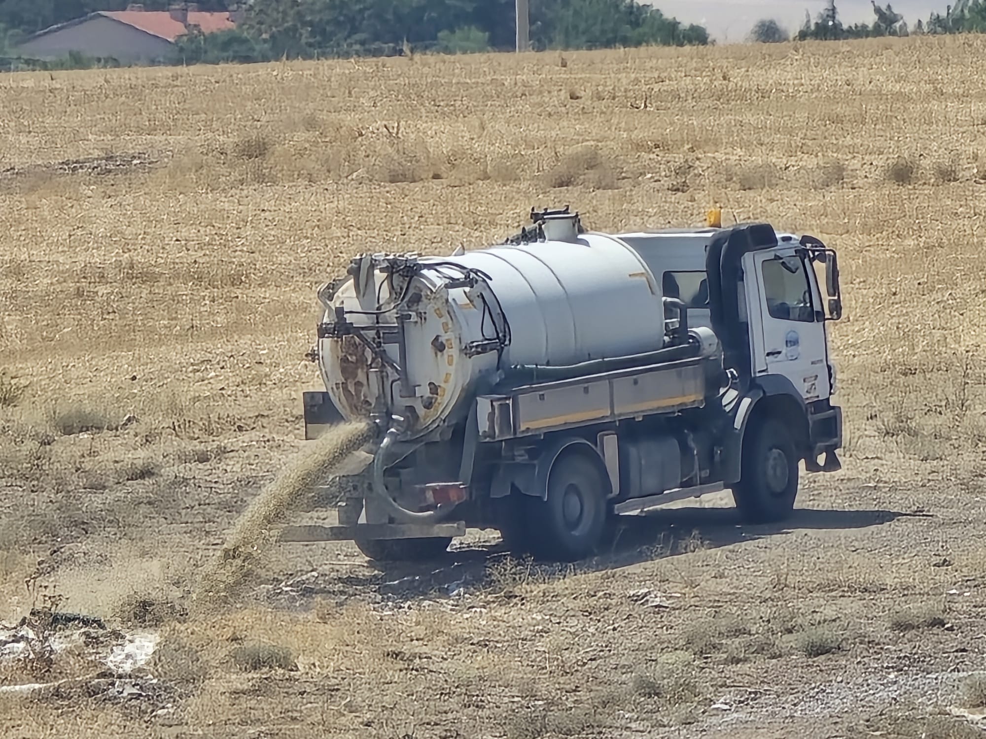 ESKİ vidanjörü atık su deşarjı