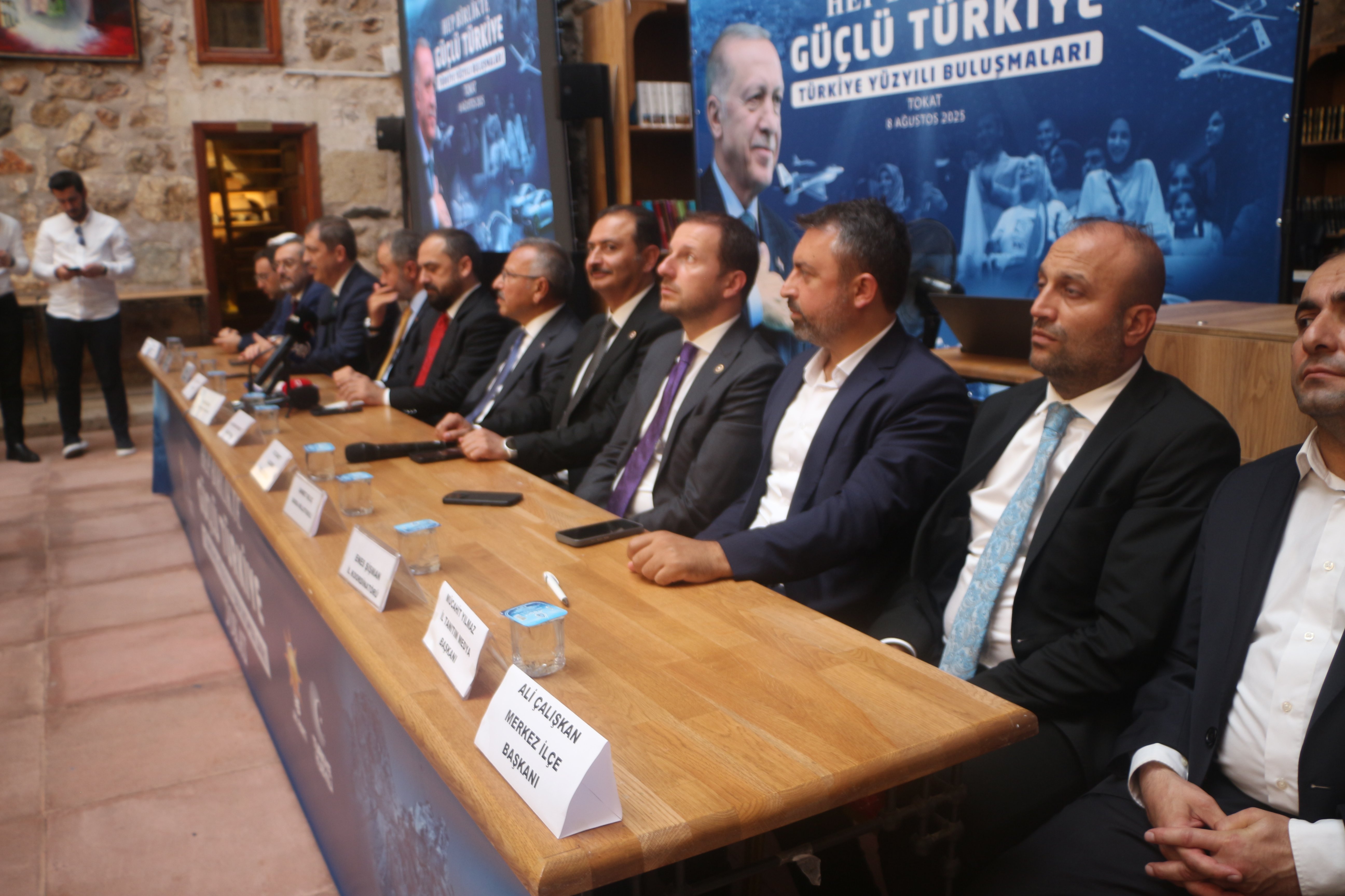 AK Parti Genel Başkan Yardımcısı Faruk Acar