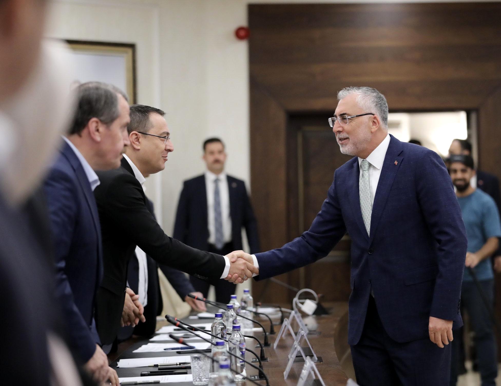 Bakan Vedat Işıkhan Toplu Sözleşme Görüşmeleri