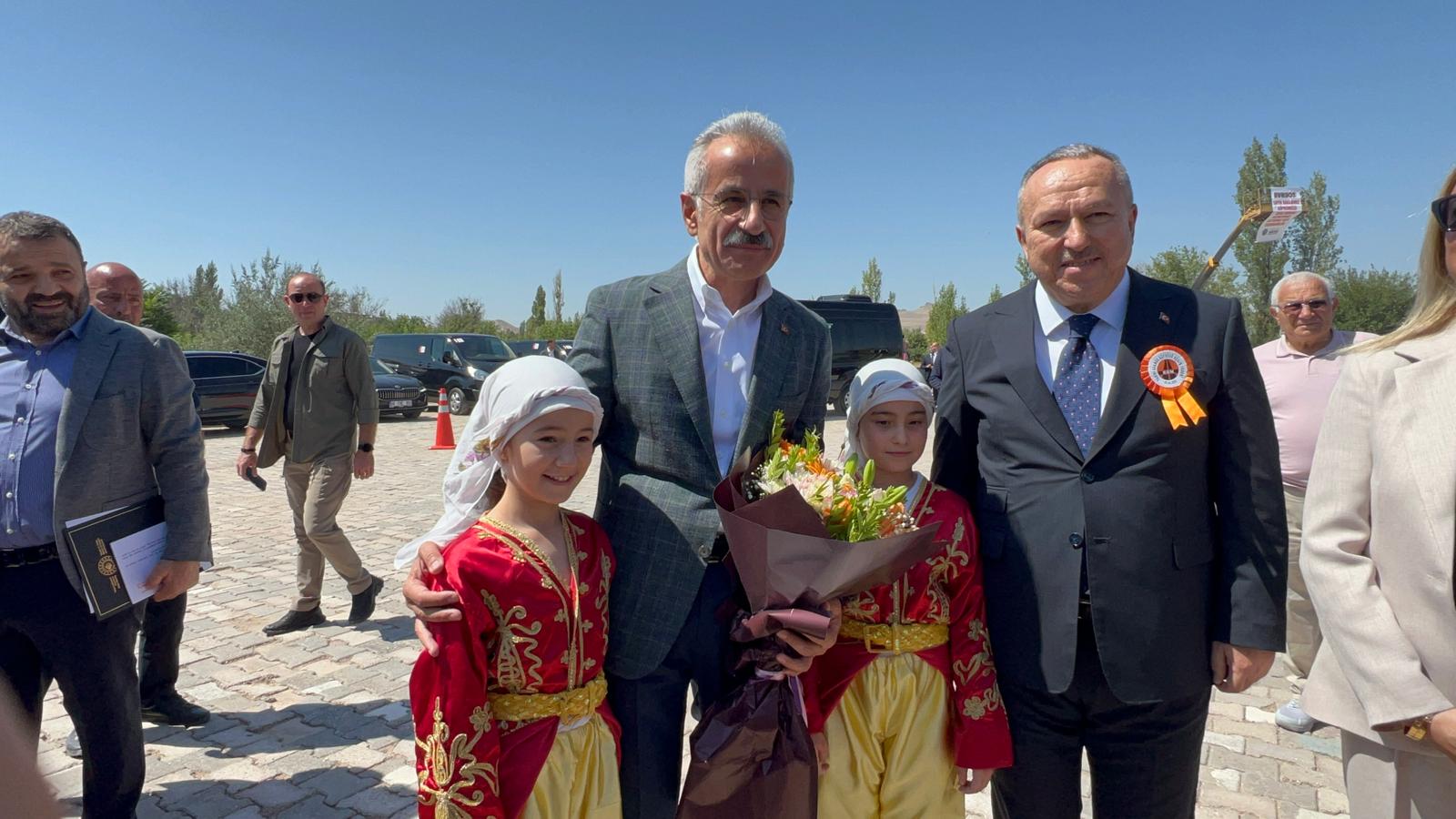 Bakan Uraloğlu Tarihi Avanos Köprüsü Açılışı