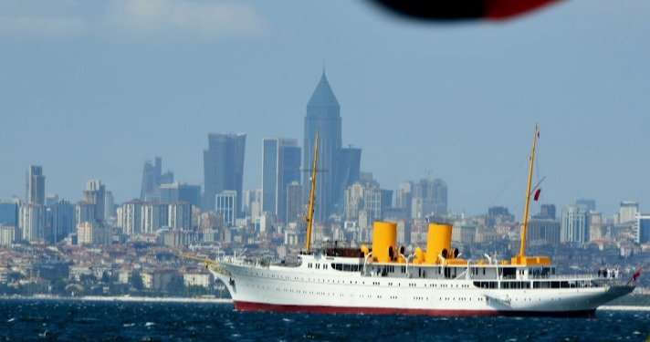 Savarona Yatı İstanbul Boğazı