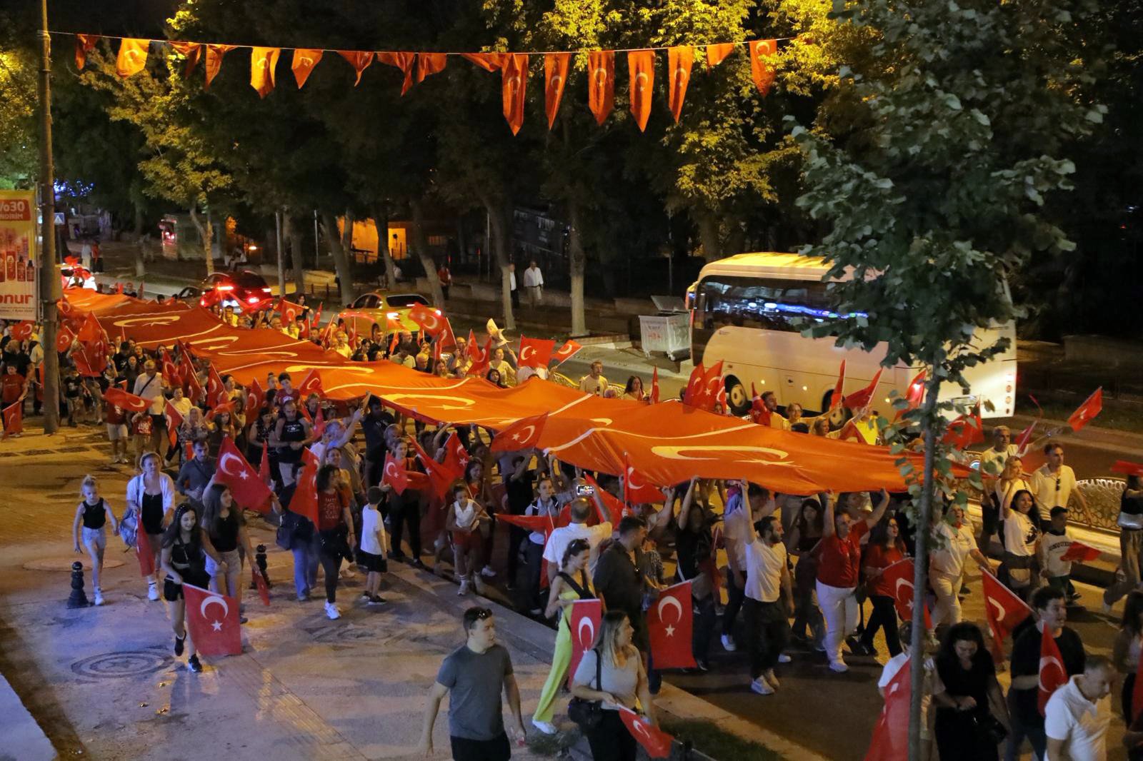 Edirne 30 Ağustos Fener Alayı