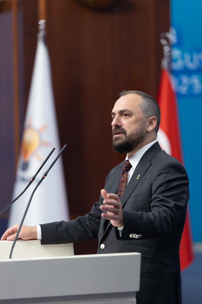 AK Parti Genel Sekreteri Eyyüp Kadir İnan