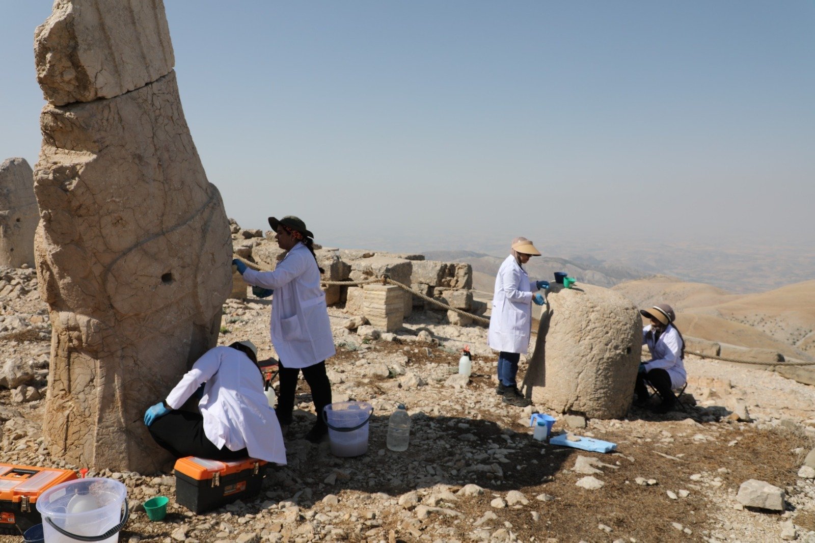 Nemrut Restorasyon Ekibi