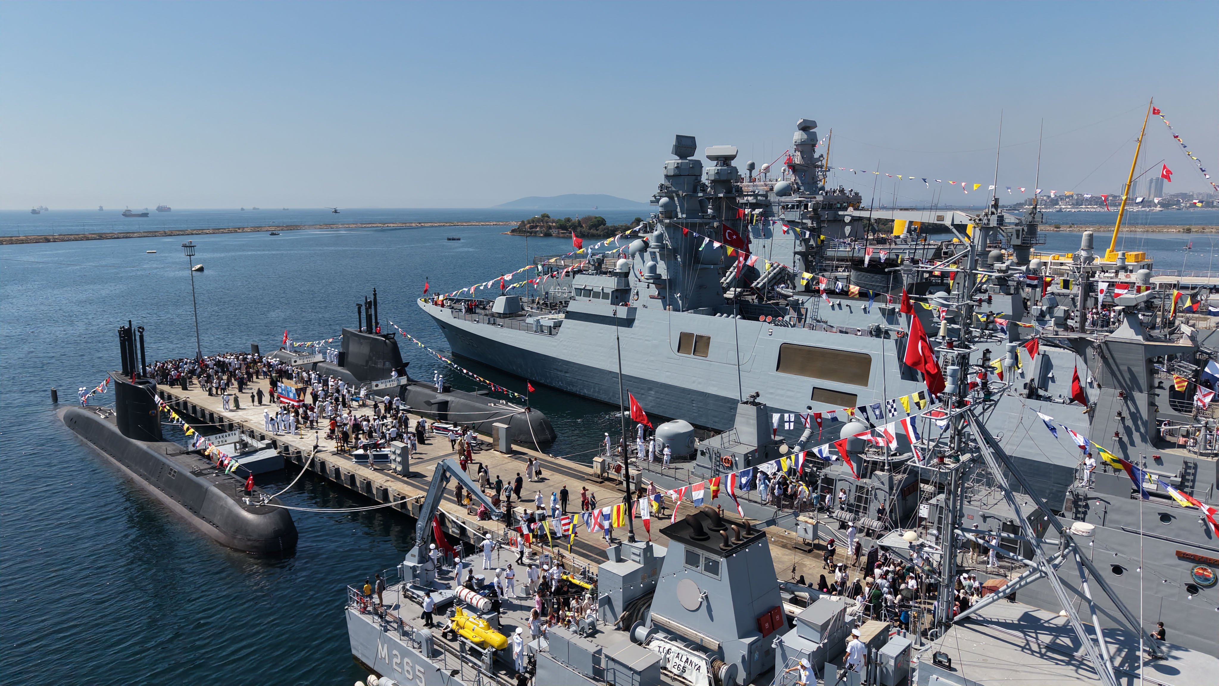 TEKNOFEST Mavi Vatan Ziyaretçiler