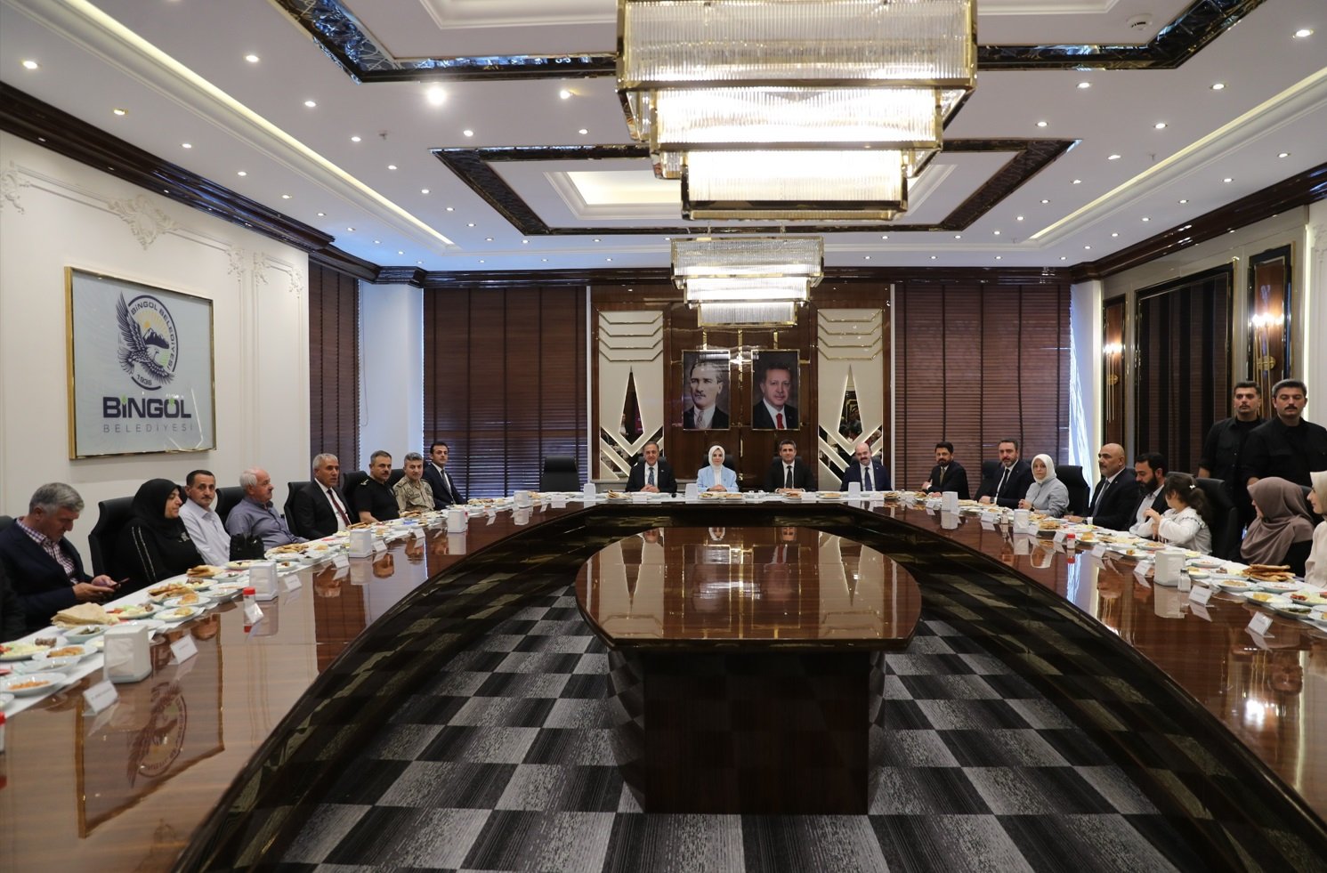 Bakan Göktaş konuşma yapıyor