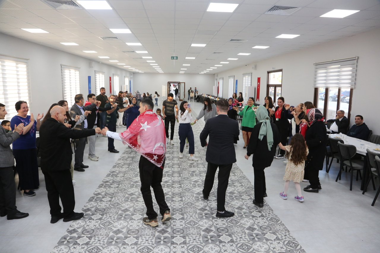 Küçükçekmece Belediyesi Çok Amaçlı Salon