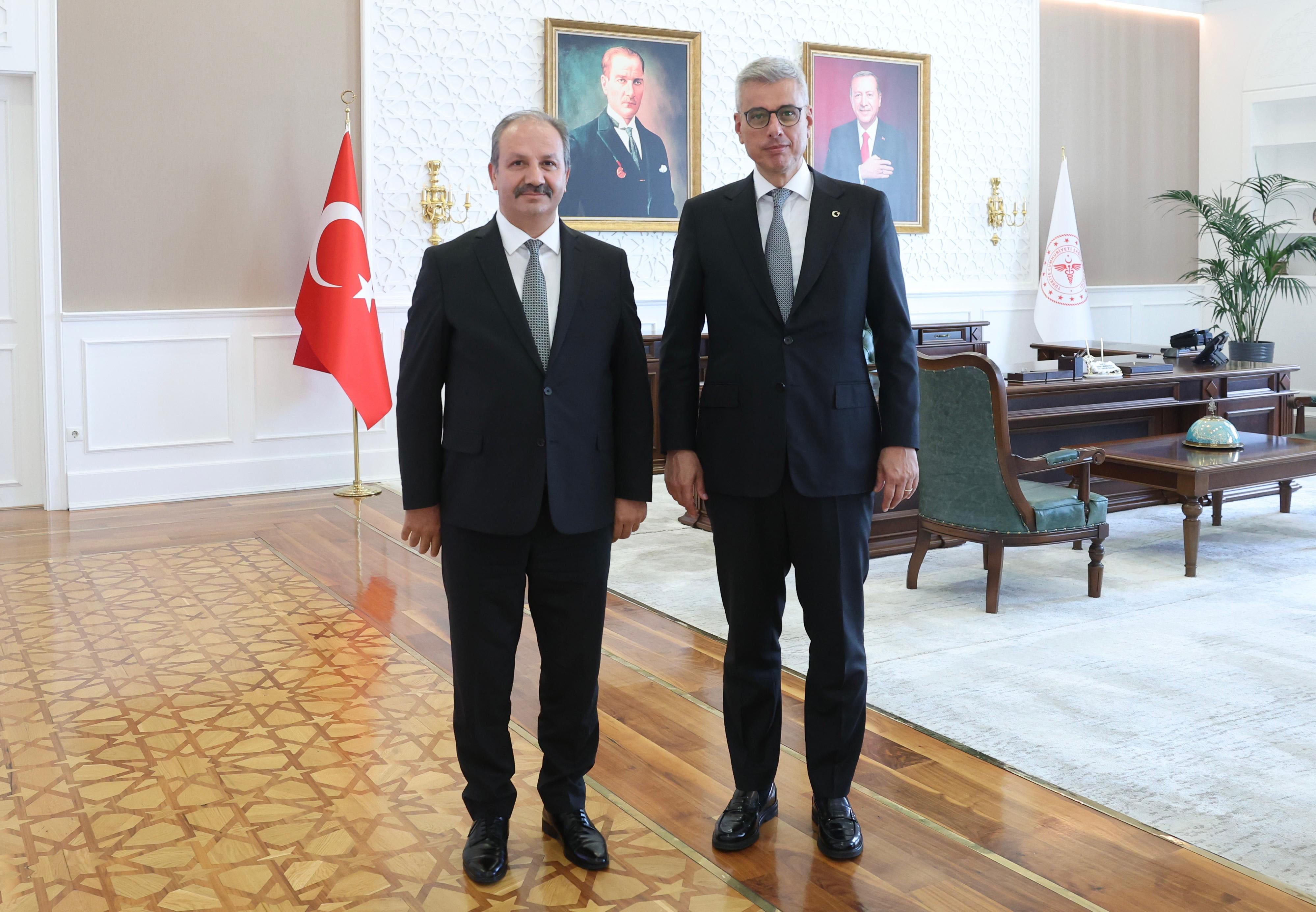 Sağlık Bakanı Kemal Memişoğlu ve Sağlık-Sen heyeti
