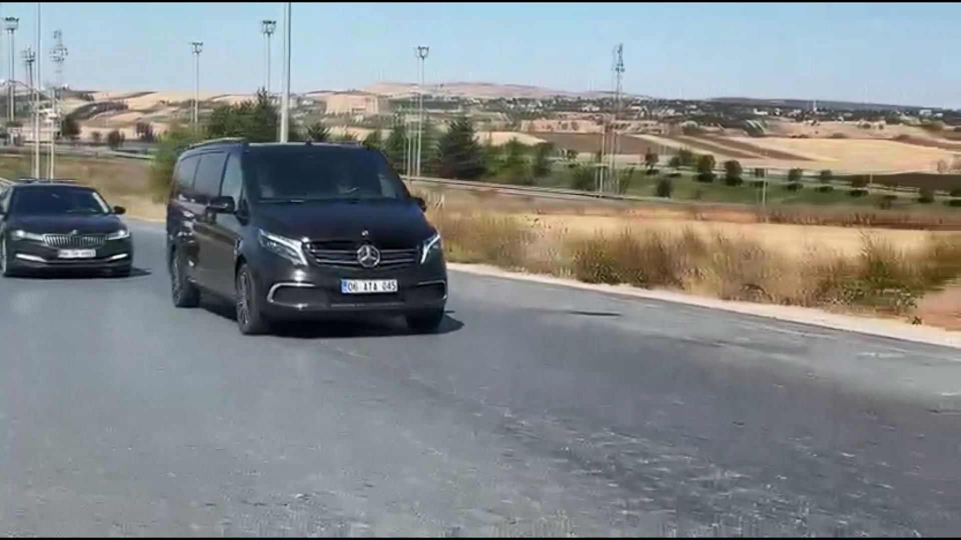 Özgür Özel Ekrem İmamoğlu ziyareti