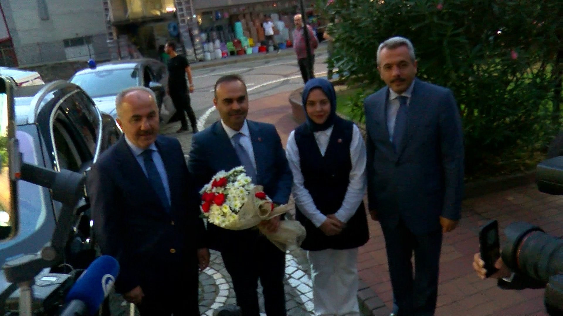 Bakan Kacır Rize AK Parti İl Başkanlığı