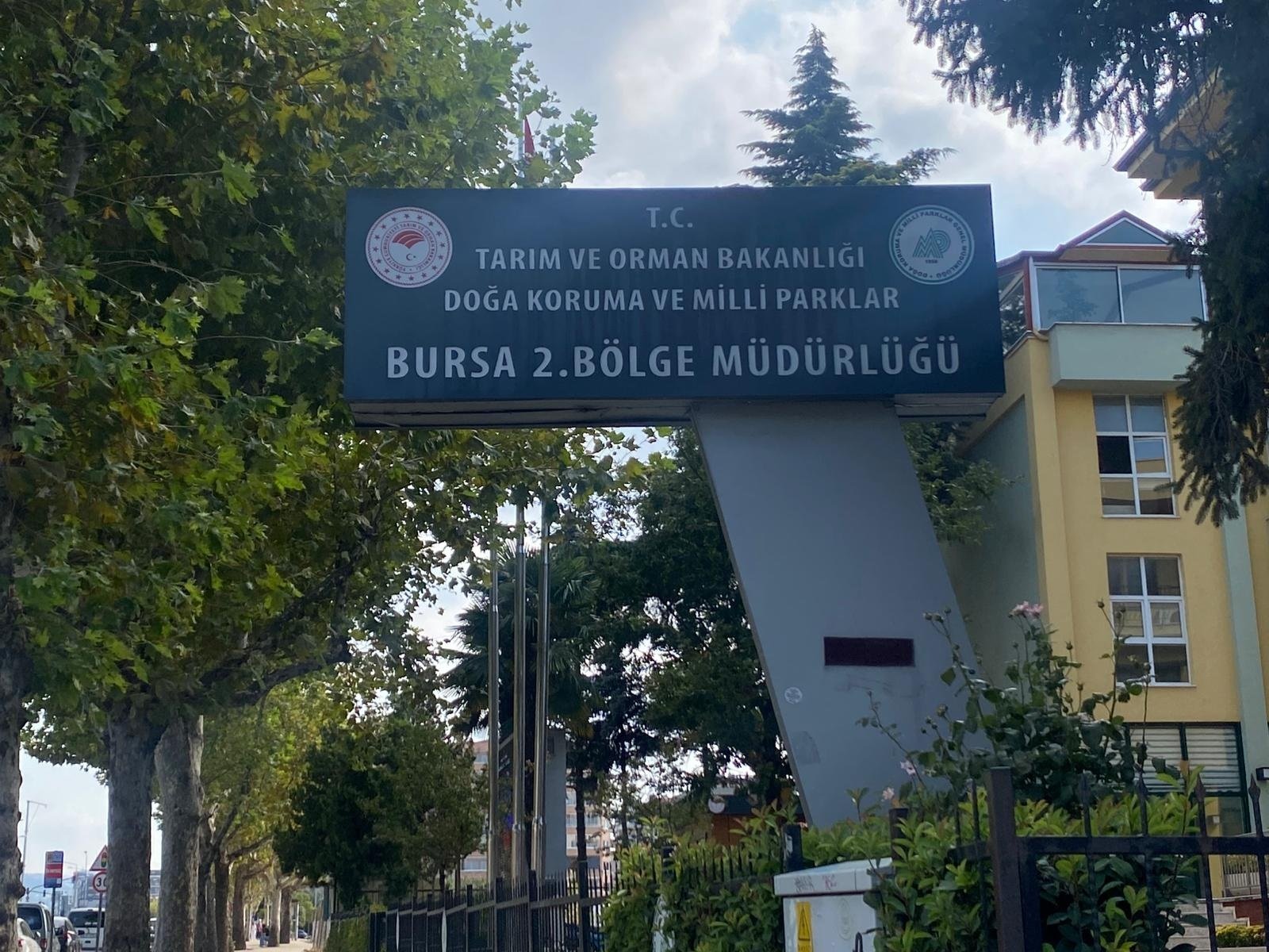 Bursa avcıları DKMP önünde protesto