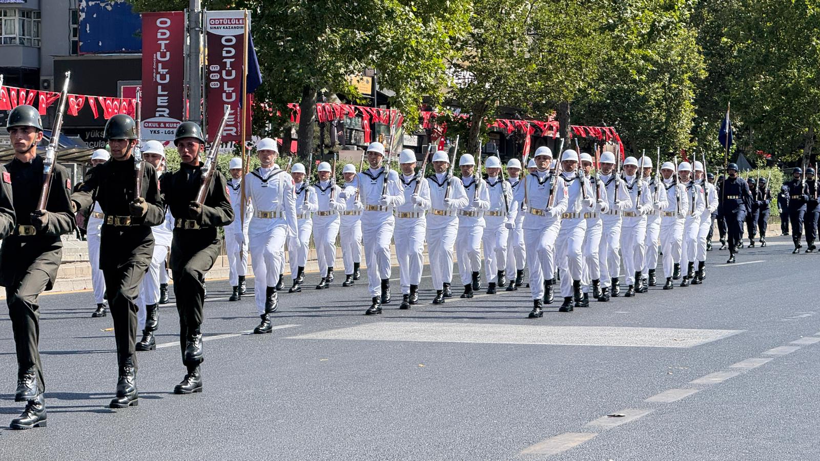 30 Ağustos Korteji Ankara