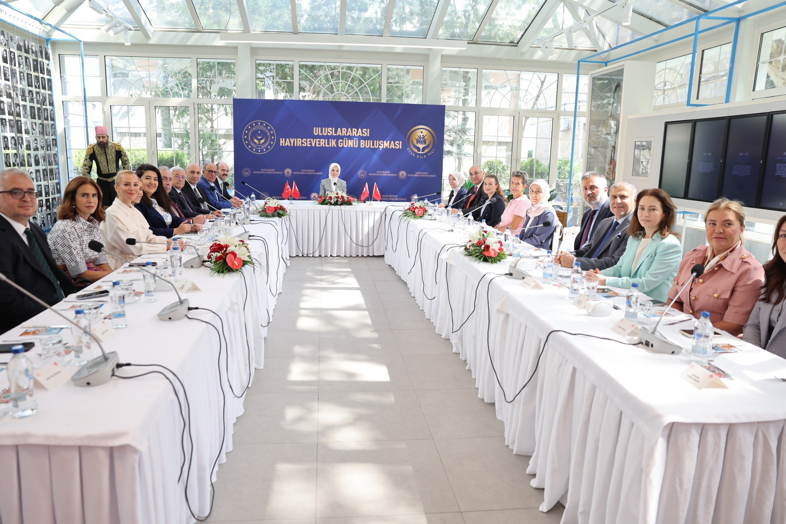 Bakan Göktaş Darülaceze Bağışçıları