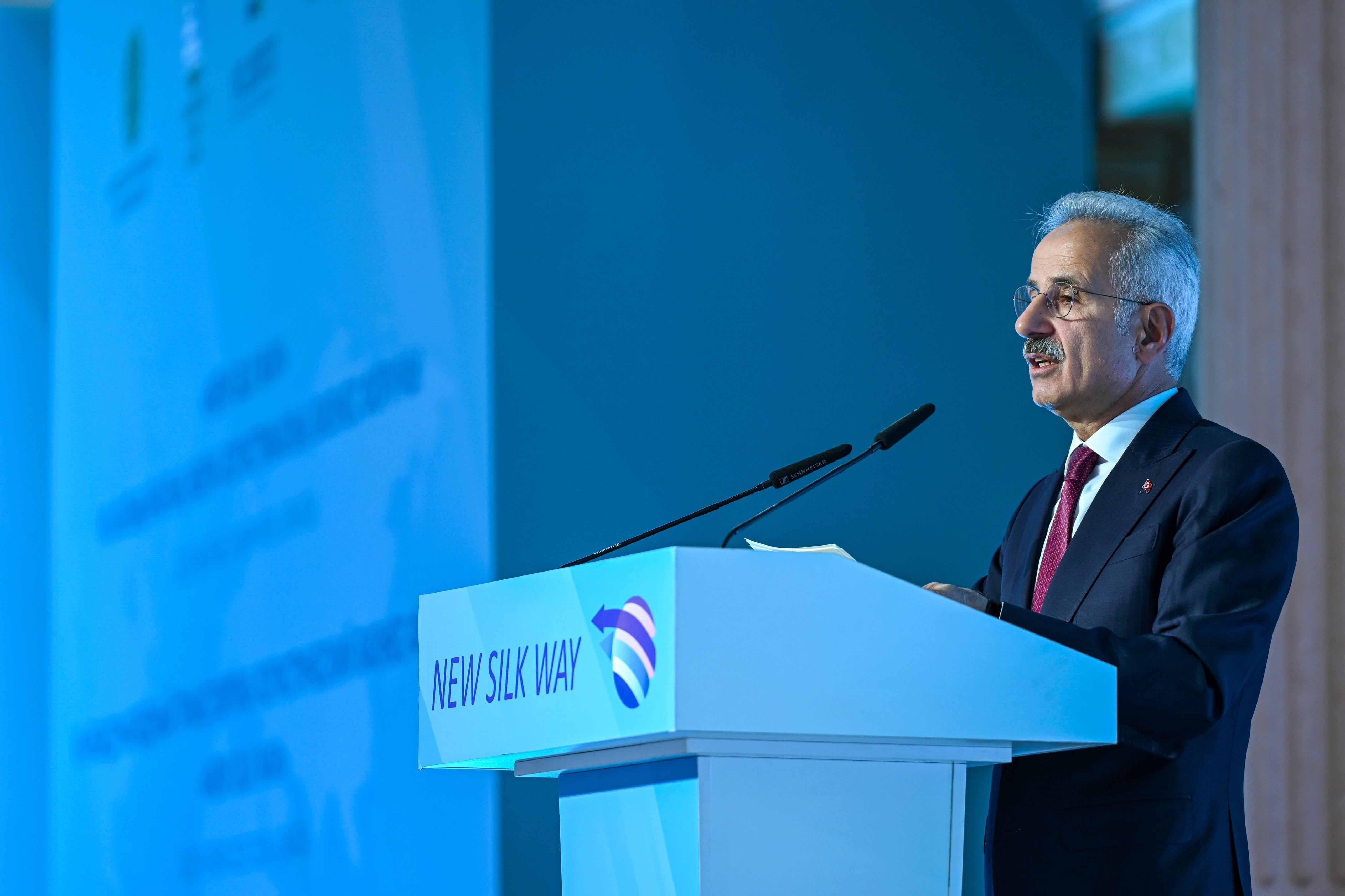 Abdulkadir Uraloğlu Kazakistan Forumu