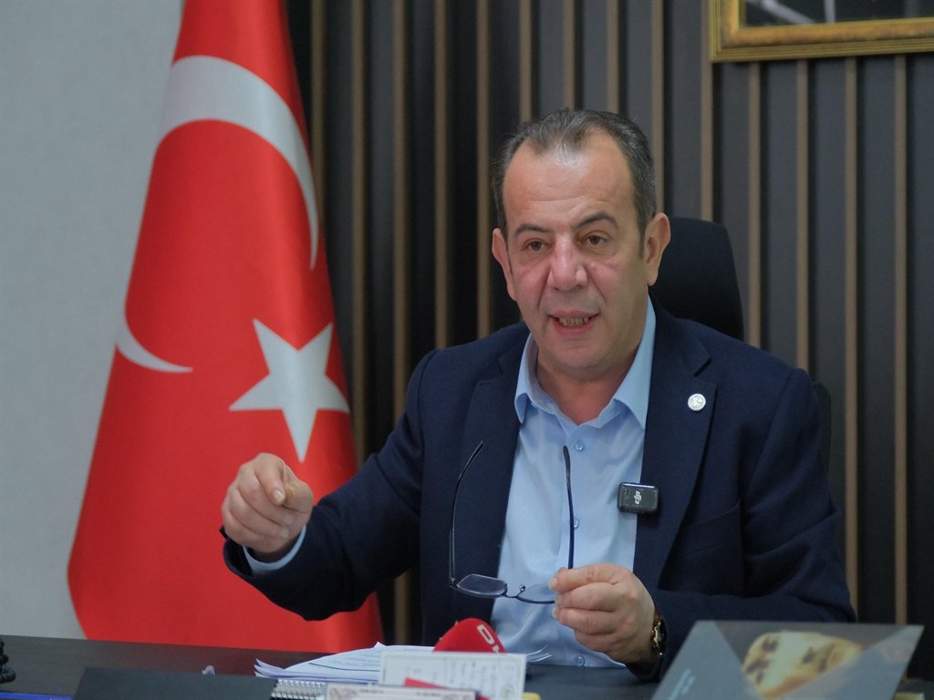 Tanju Özcan