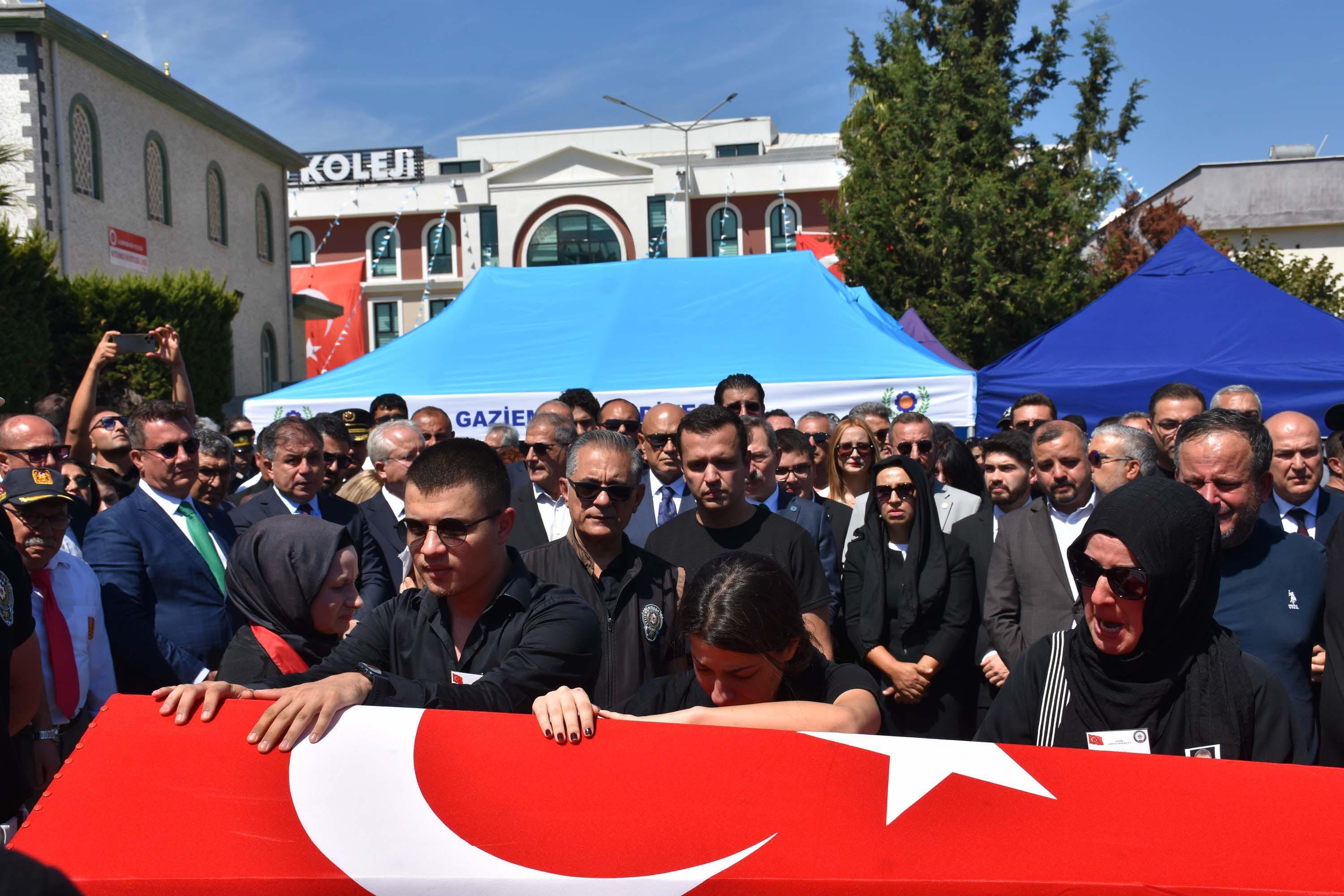 şehit polisler İzmir