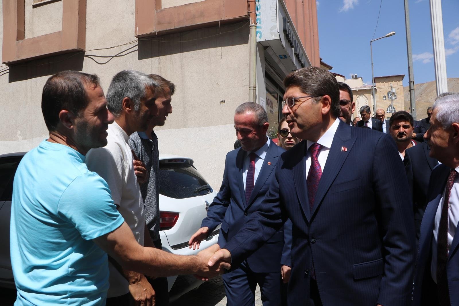 Hakkari Adliye Sarayı temel atma töreni