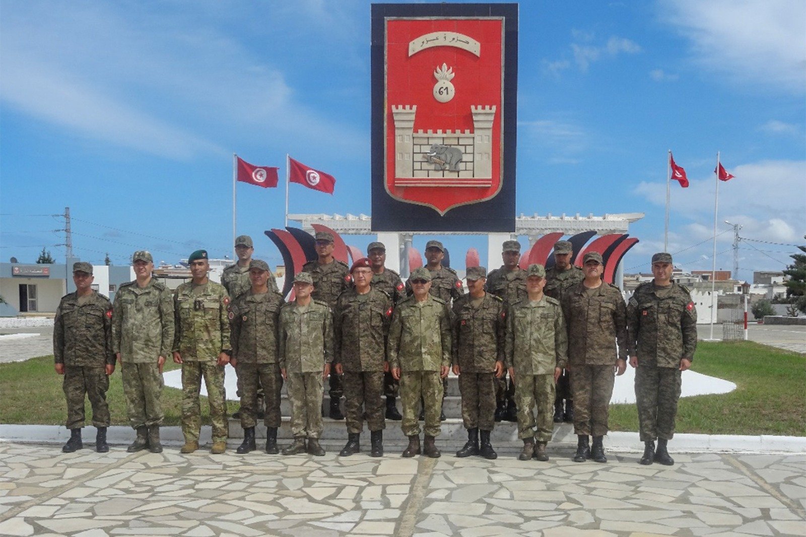Tunus Kara Kuvvetleri Komutanlığı Ziyareti