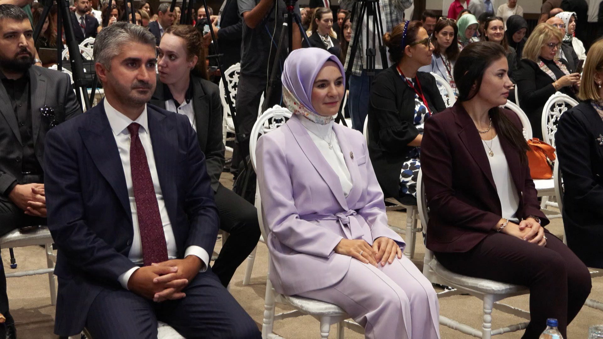 Bakan Mahinur Özdemir Göktaş