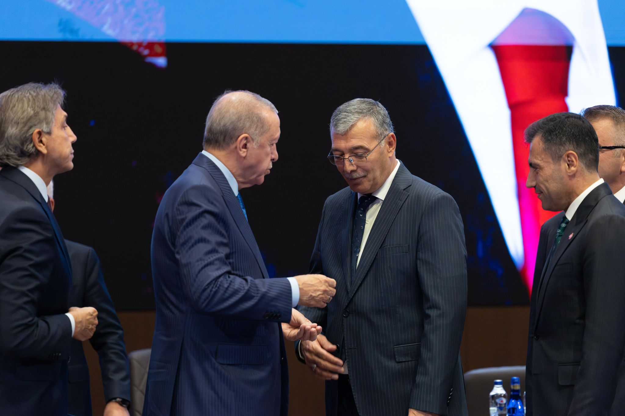 Cumhurbaşkanı Erdoğan AK Parti MKYK toplantısı