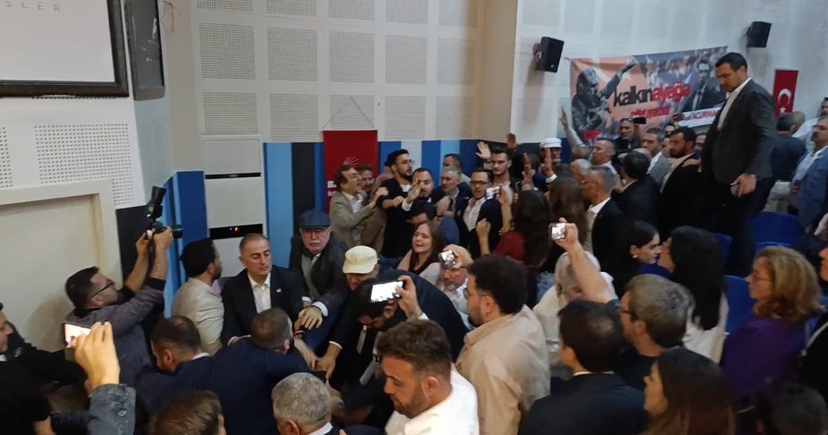 CHP Kongresi Kavga