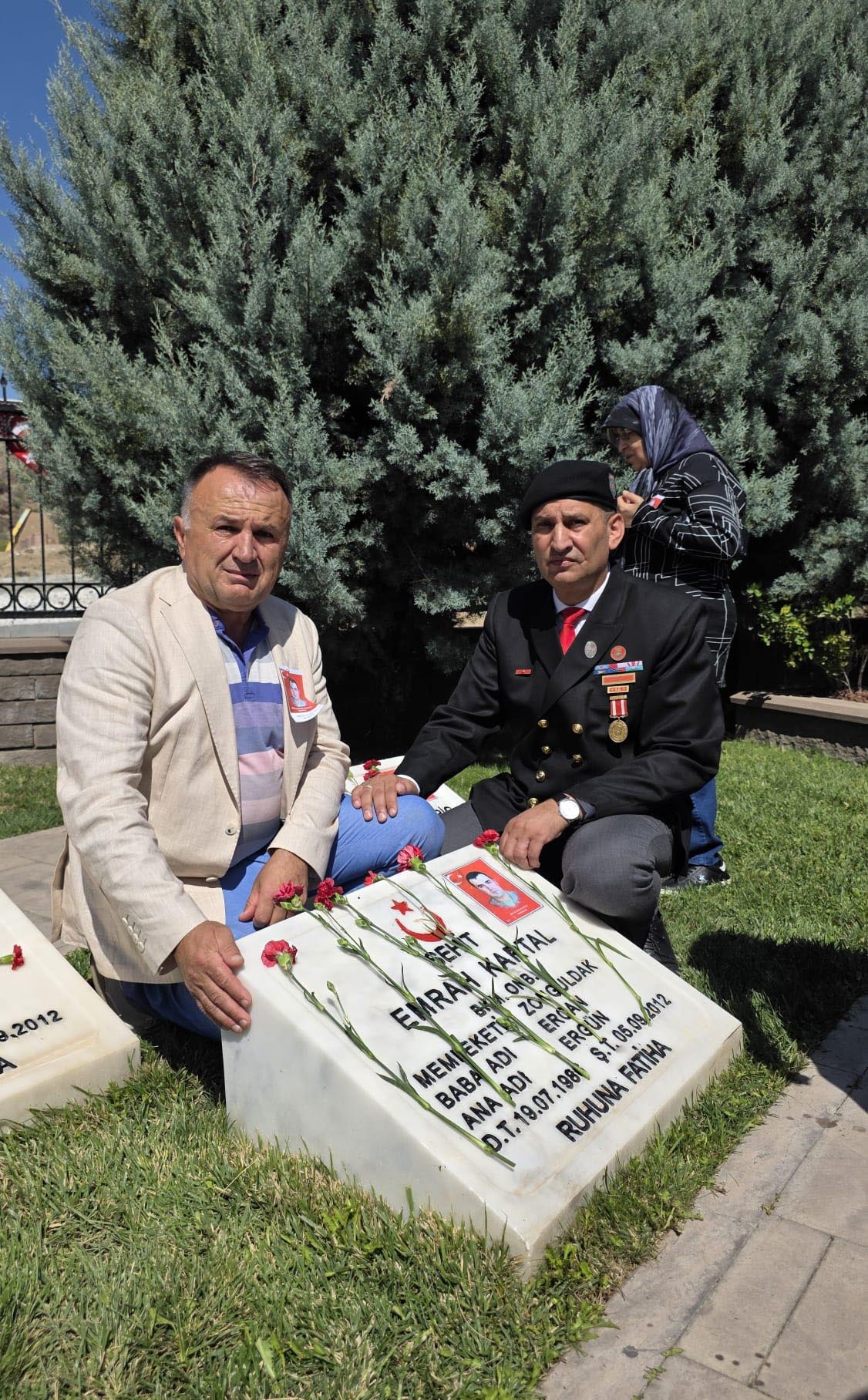 Şehit Aileleri Tören