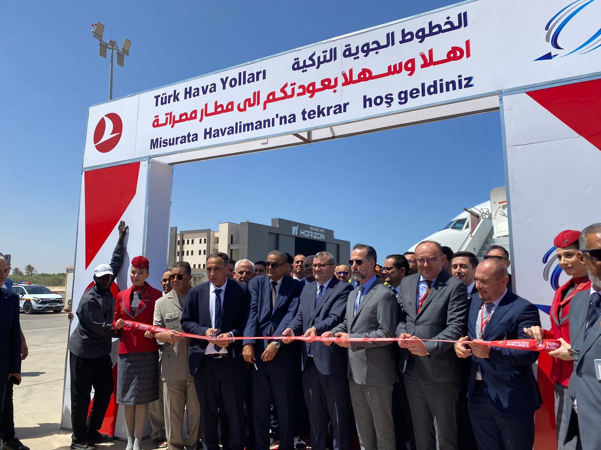 Mısrata havalimanı töreni