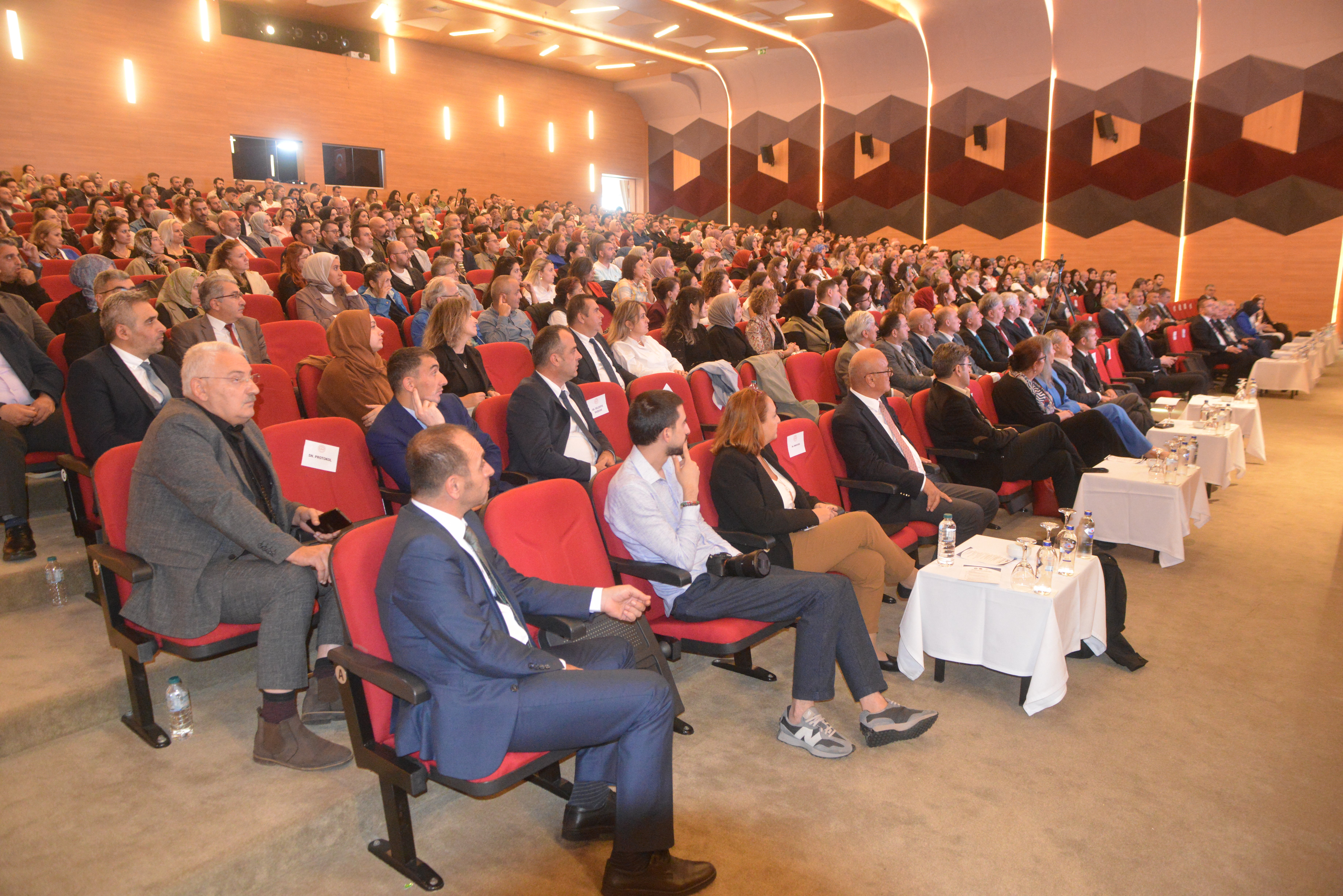 TED Rize Eğitim Forumu kapanış