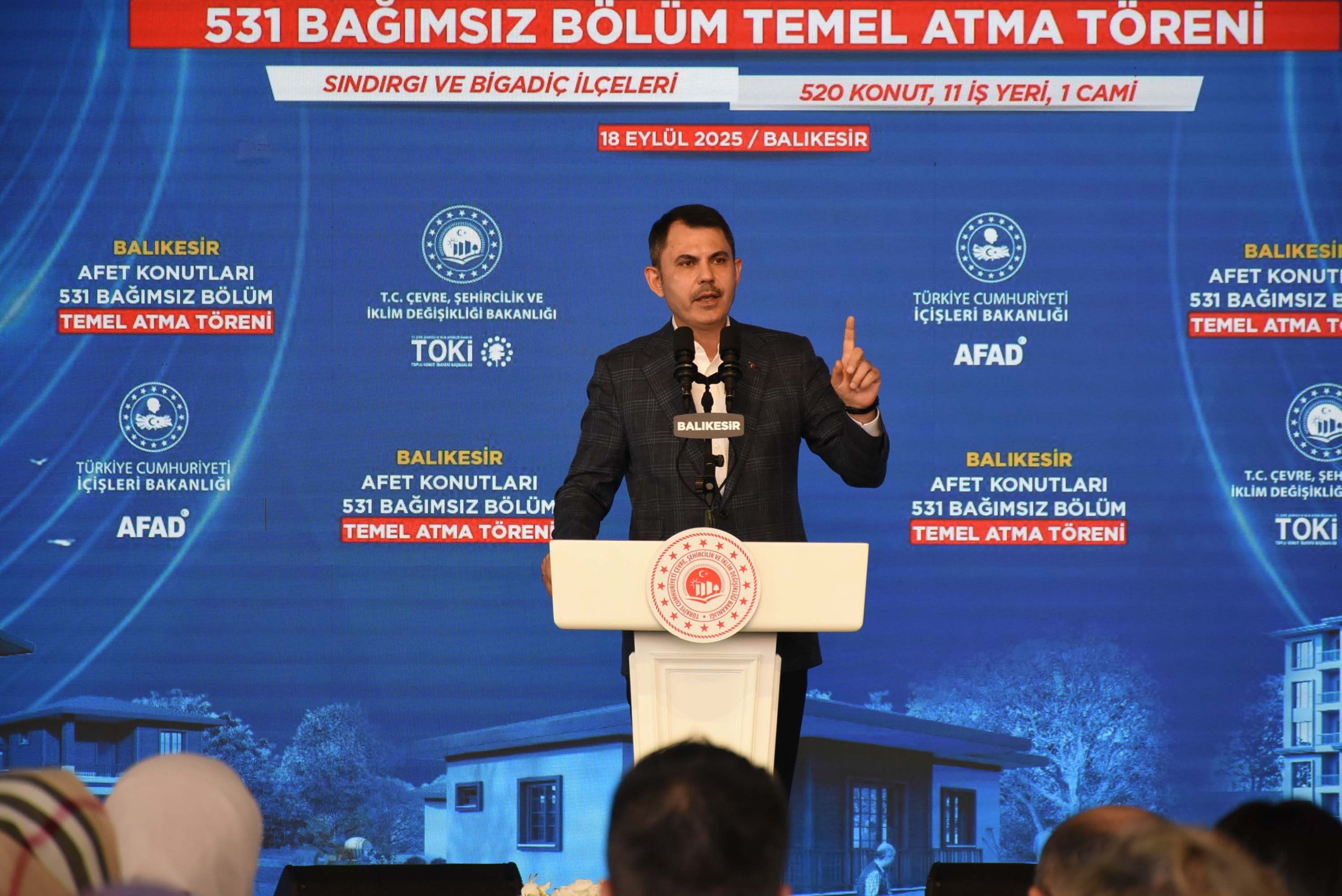 Sındırgı afet konutları temel atma