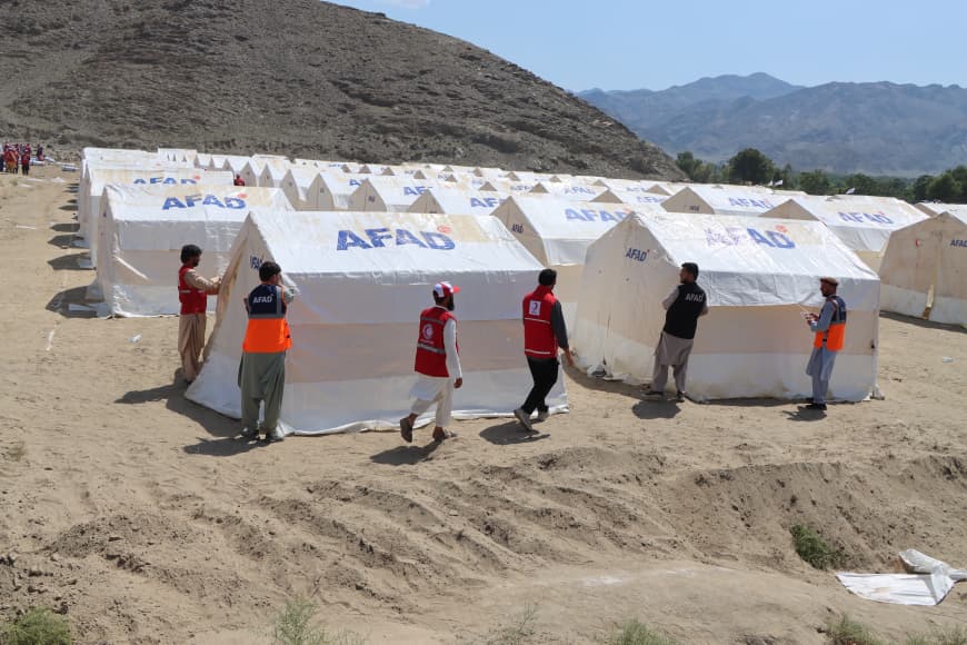 AFAD Afganistan deprem yardımı