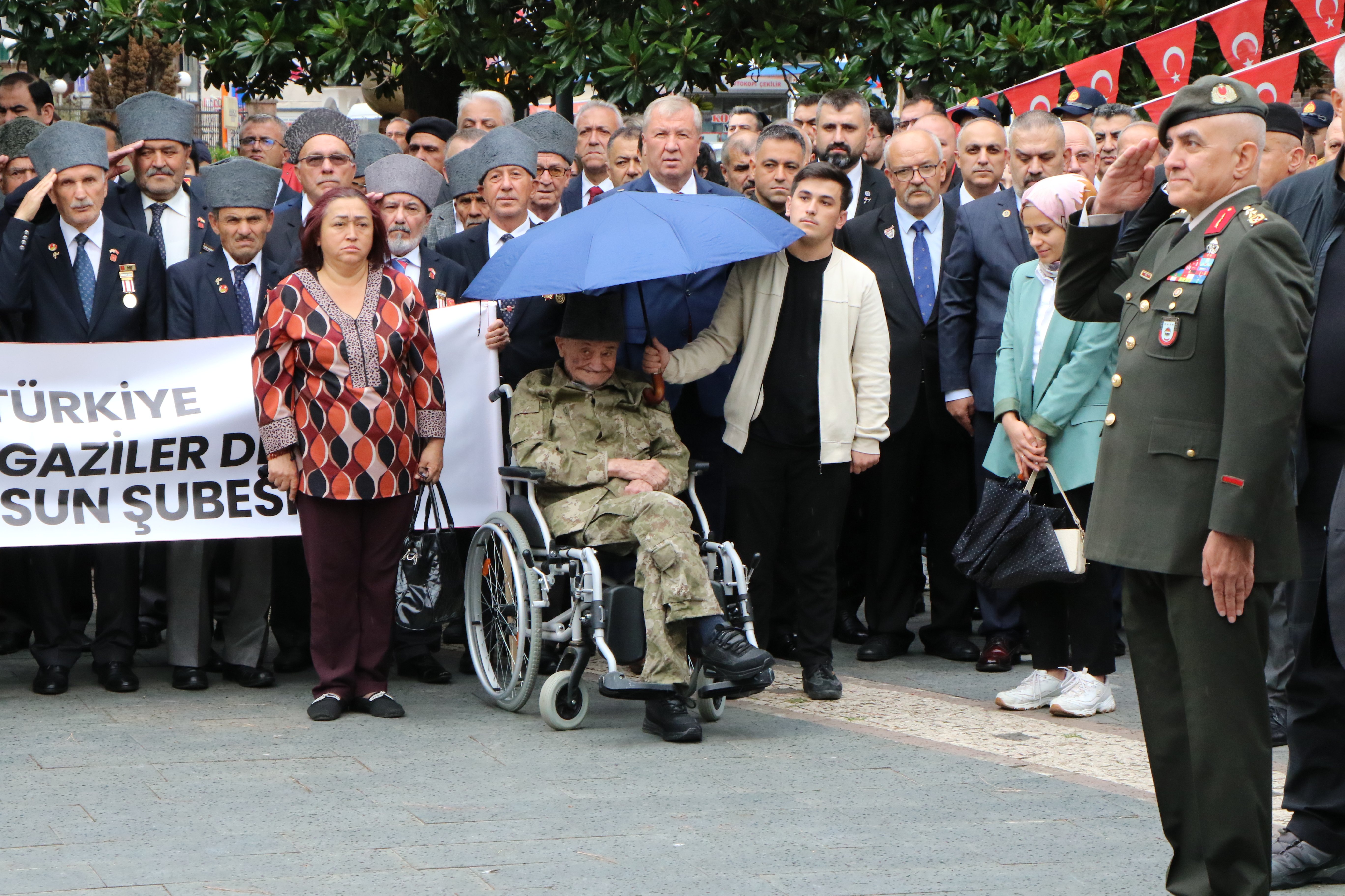 Samsun Valisi Orhan Tavlı
