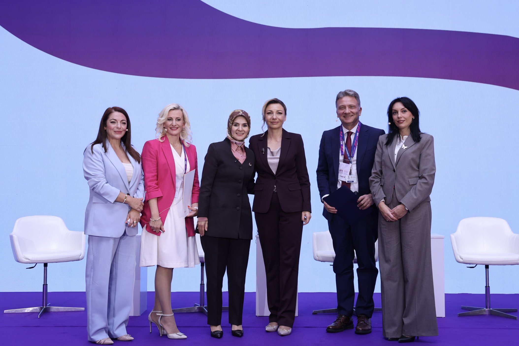 Bakan Mahinur Özdemir Göktaş Belgrad Konferansı