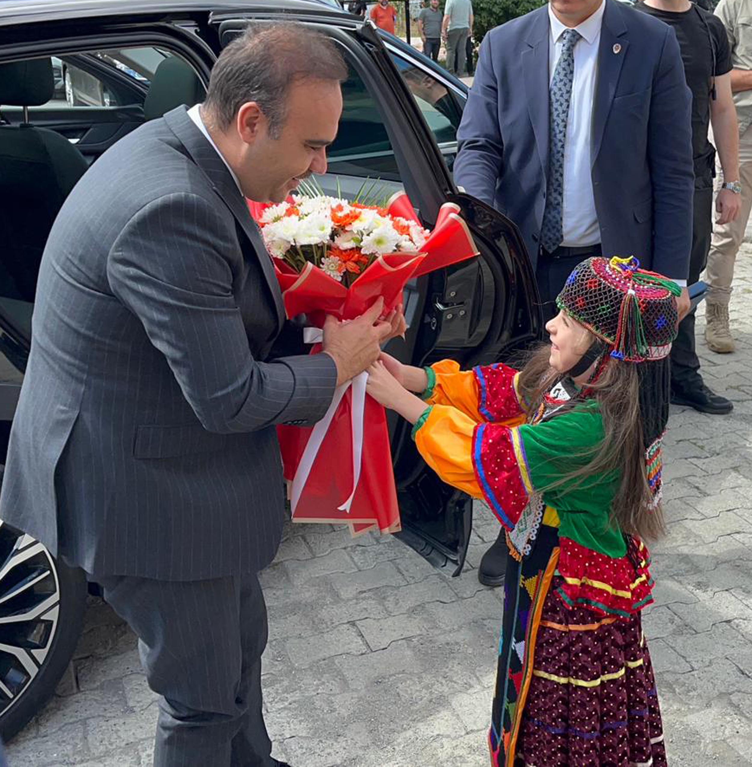 Bakan Kacır Valilik Ziyareti