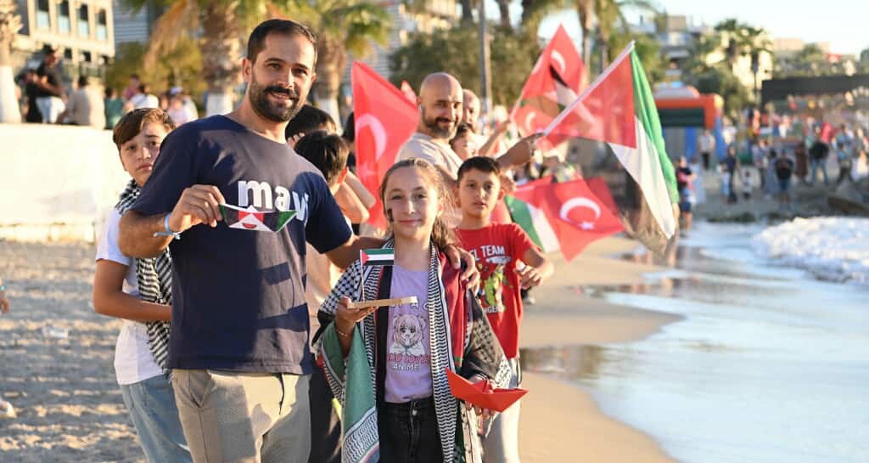 Kuşadası Filistin Platformu etkinliği