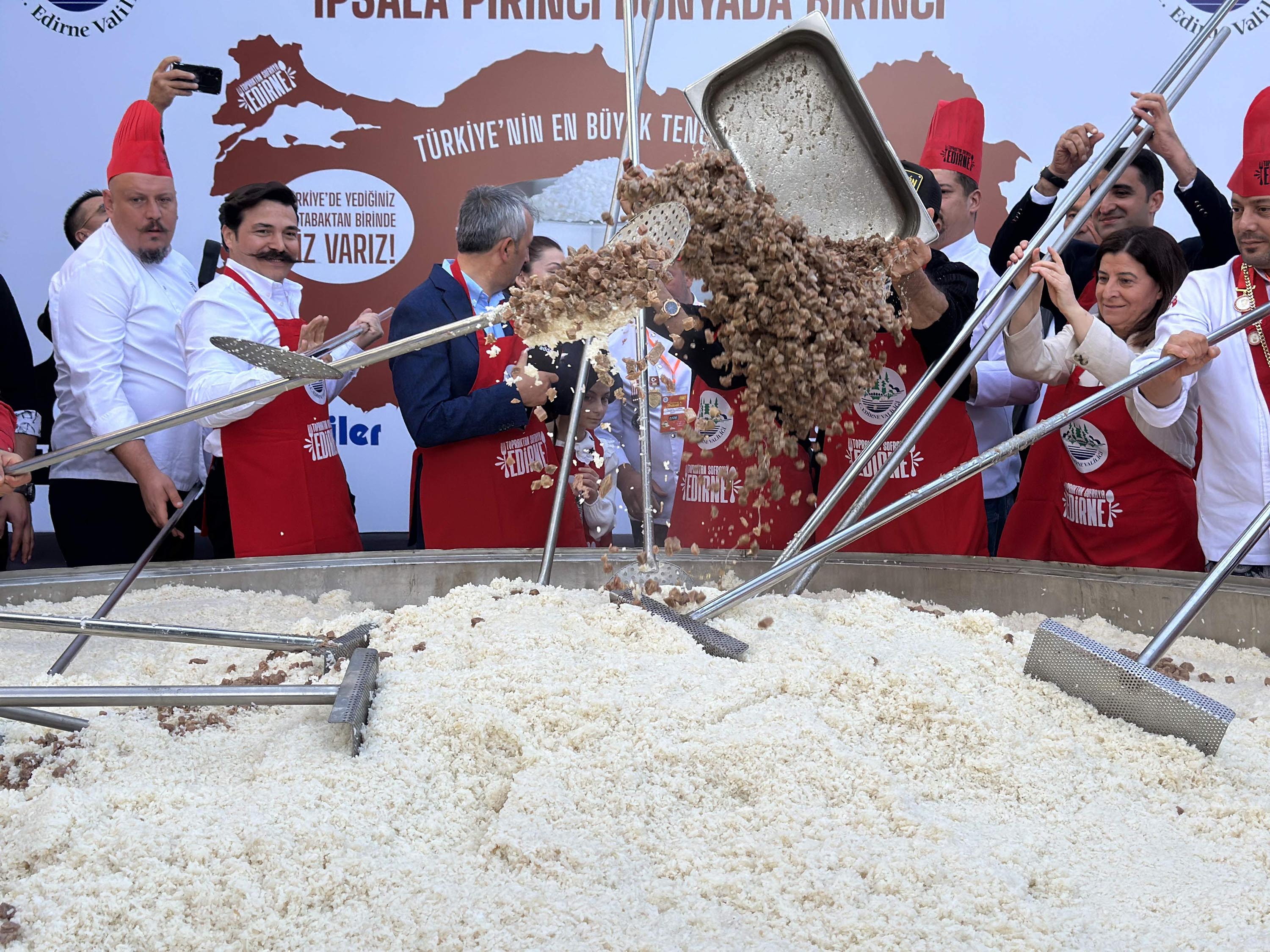 Edirne pilav dağıtımı