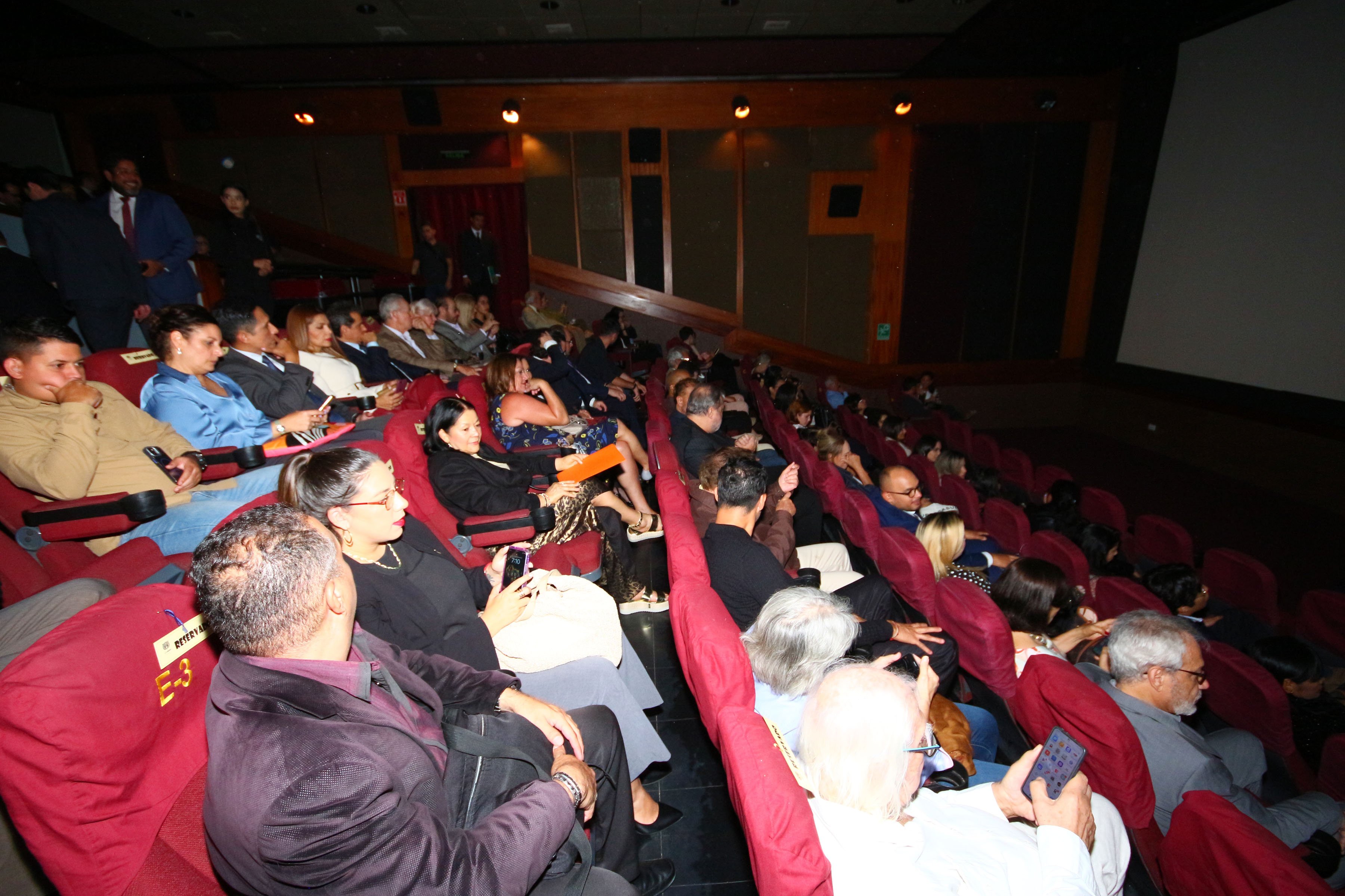 Türk Filmleri Festivali Karakas
