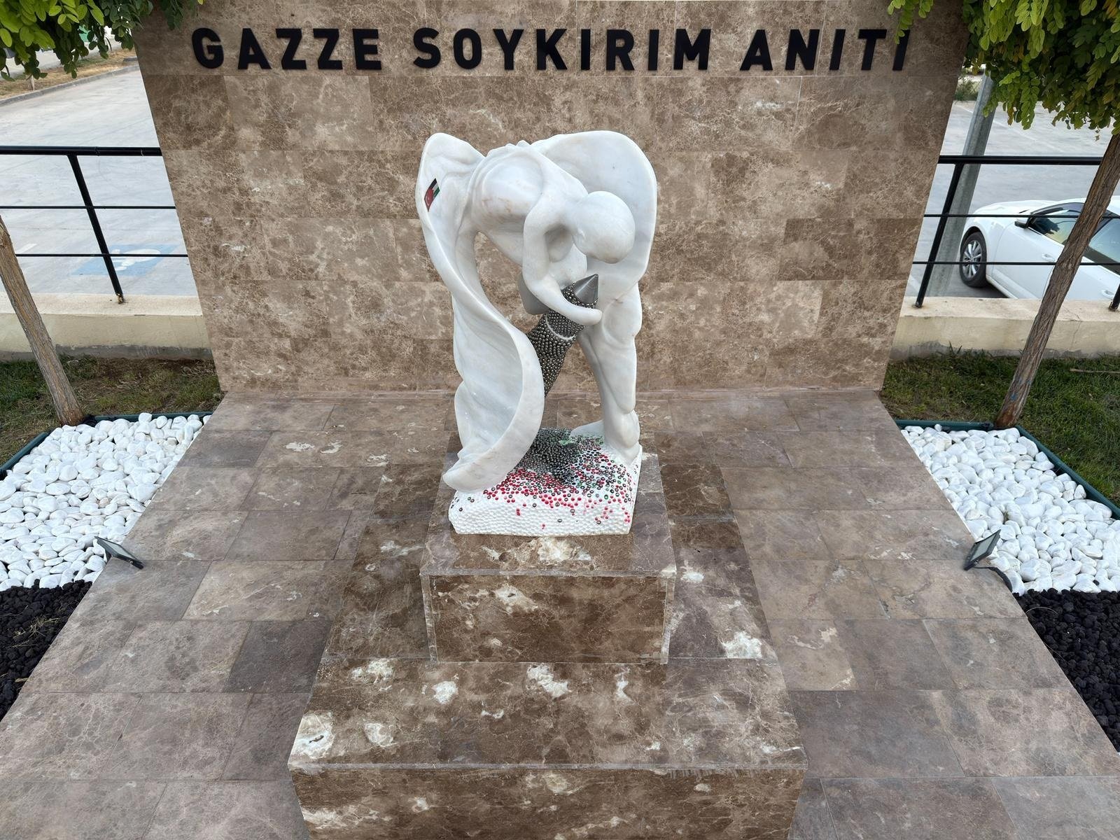 Anıt Detay Görünüm