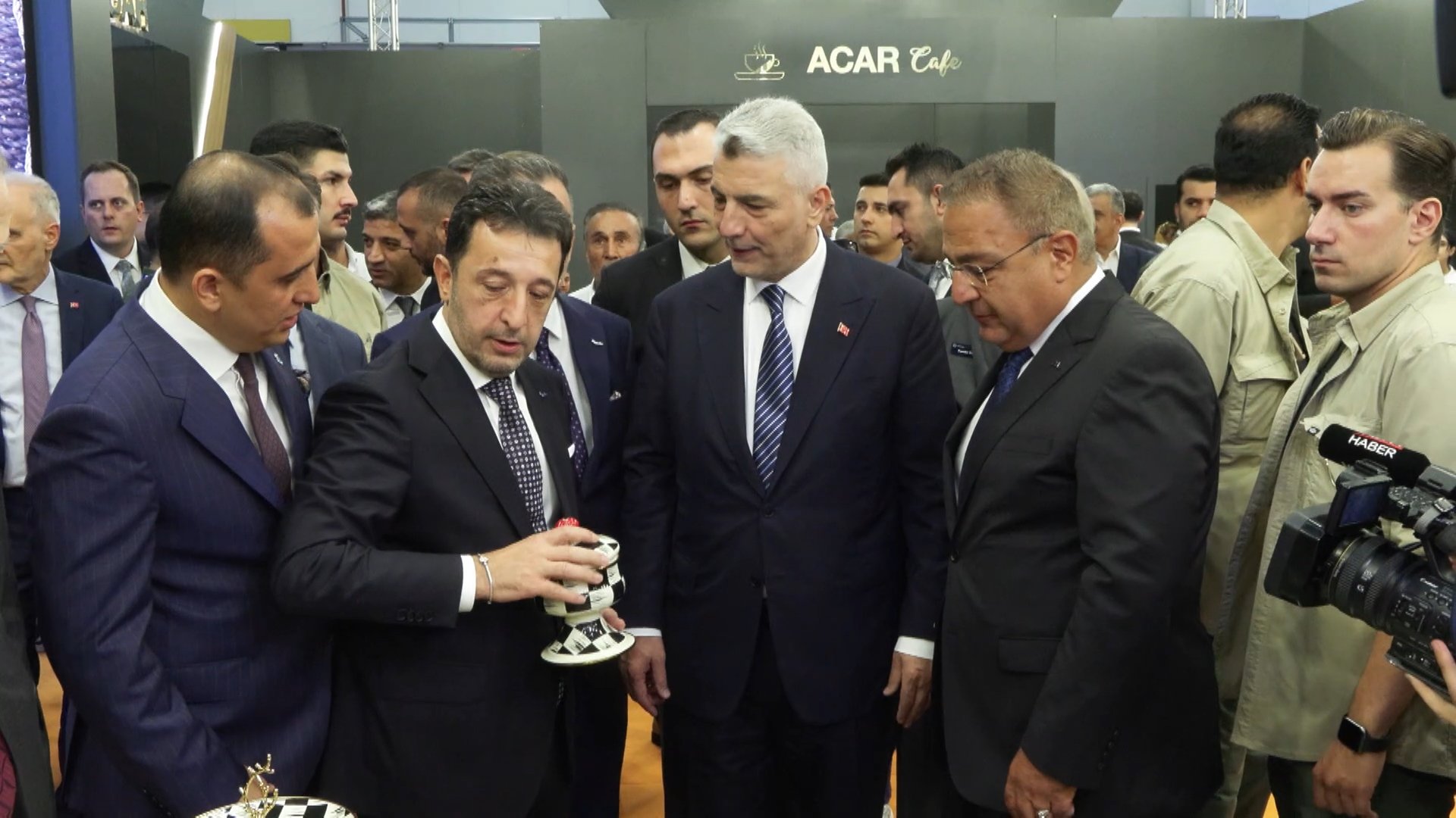 Ticaret Bakanı Ömer Bolat