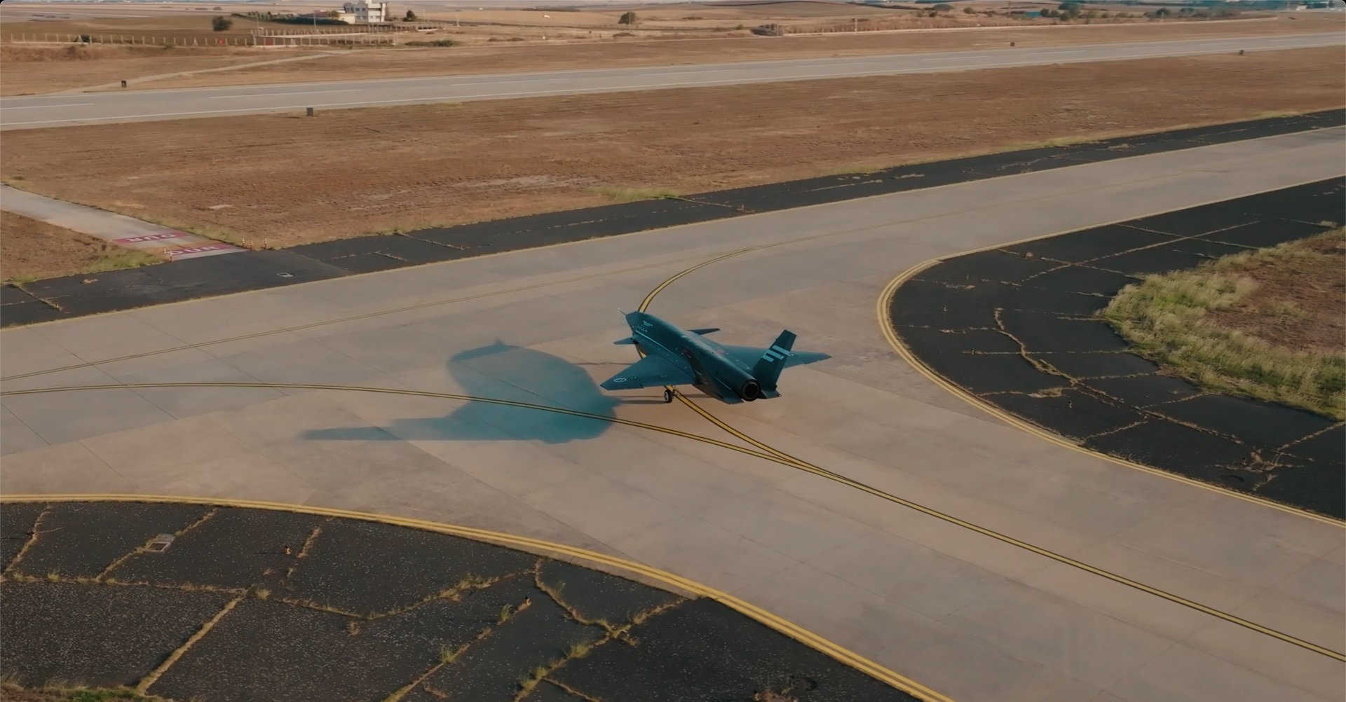 Bayraktar KIZILELMA PT-4 Test Uçuşu