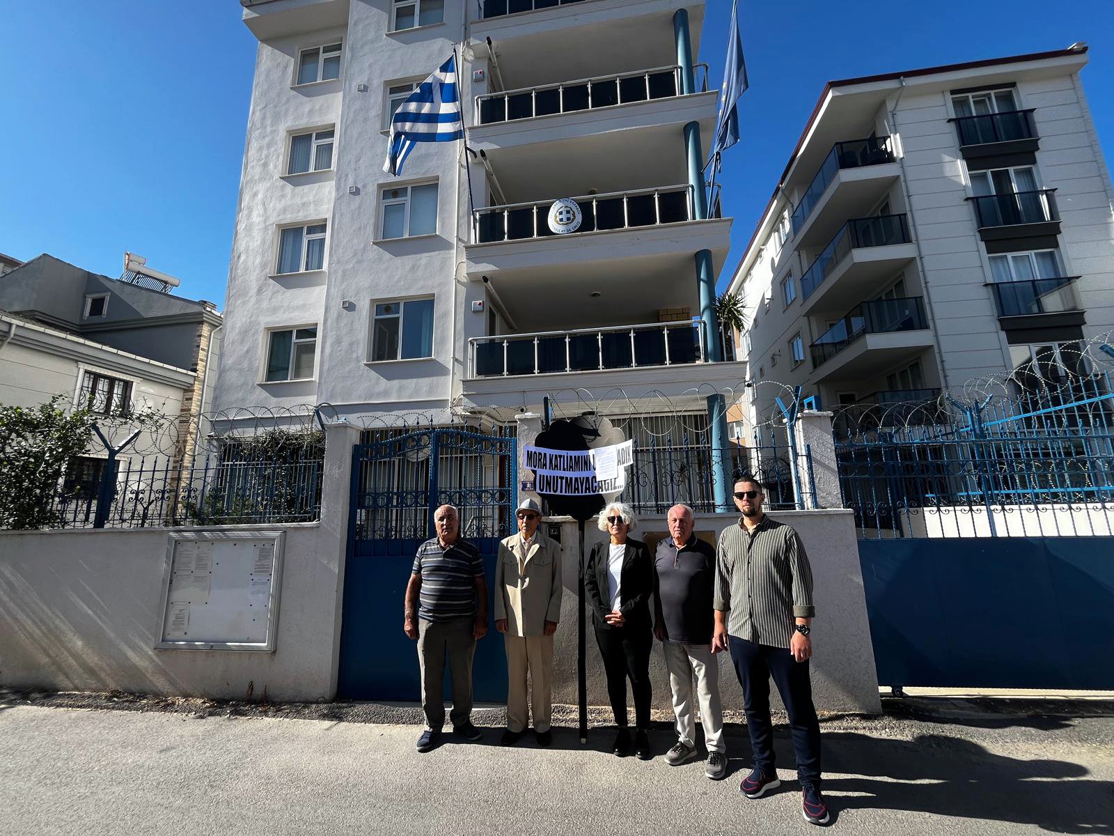 Mora Katliamı protestosu