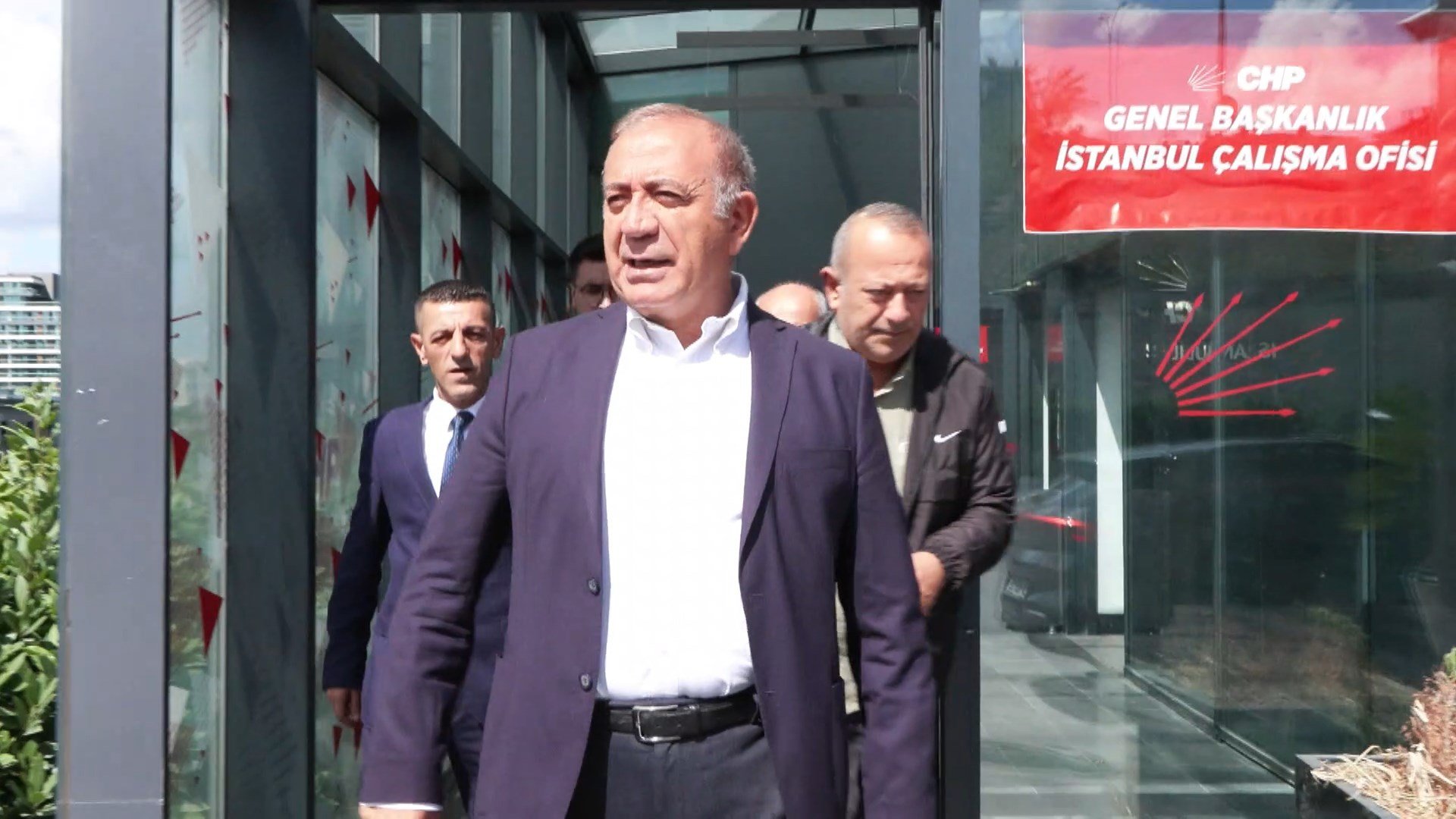 Gürsel Tekin açıklama