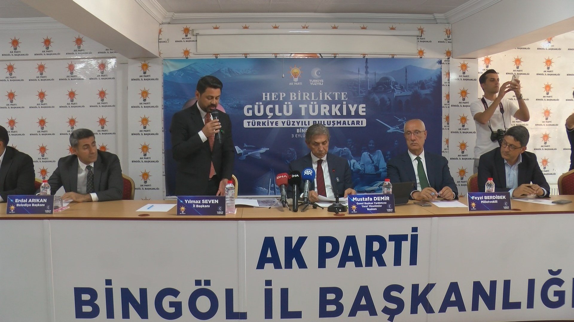 AK Parti Bingöl Buluşması